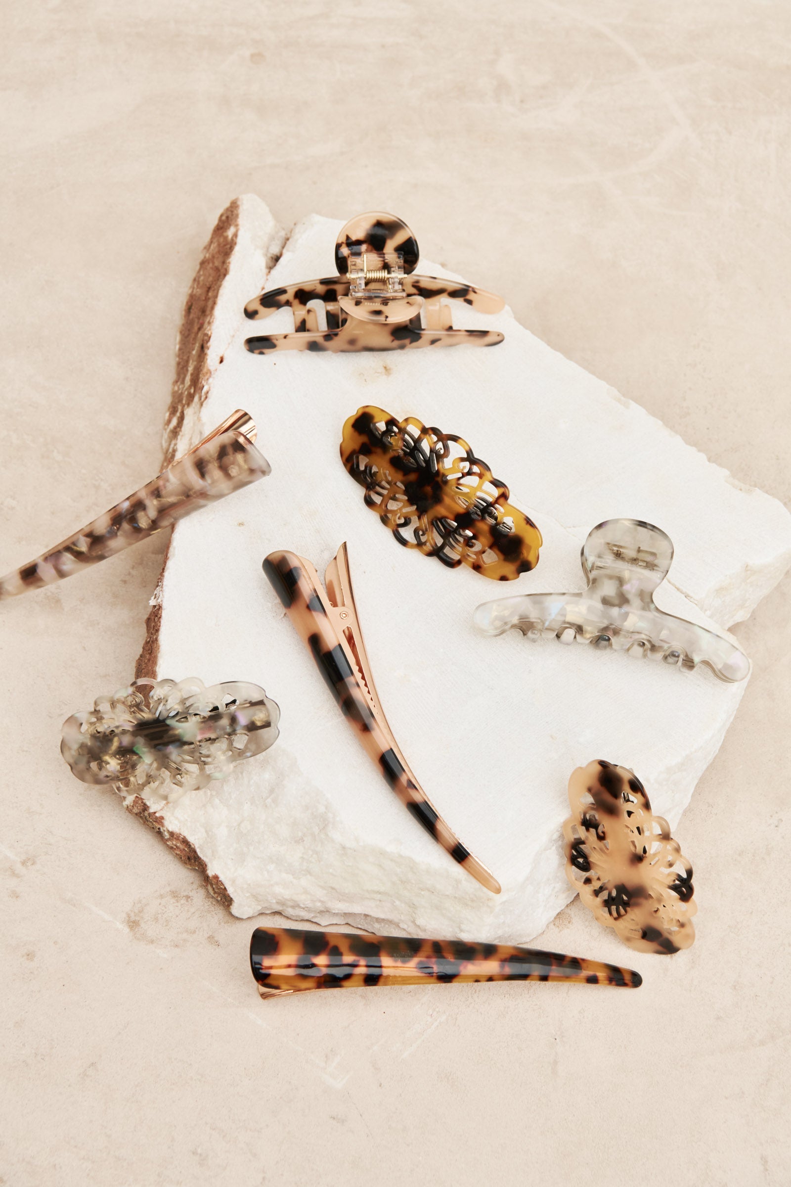 Luxe Claw - Pearl - eb&ive Hair Accessories