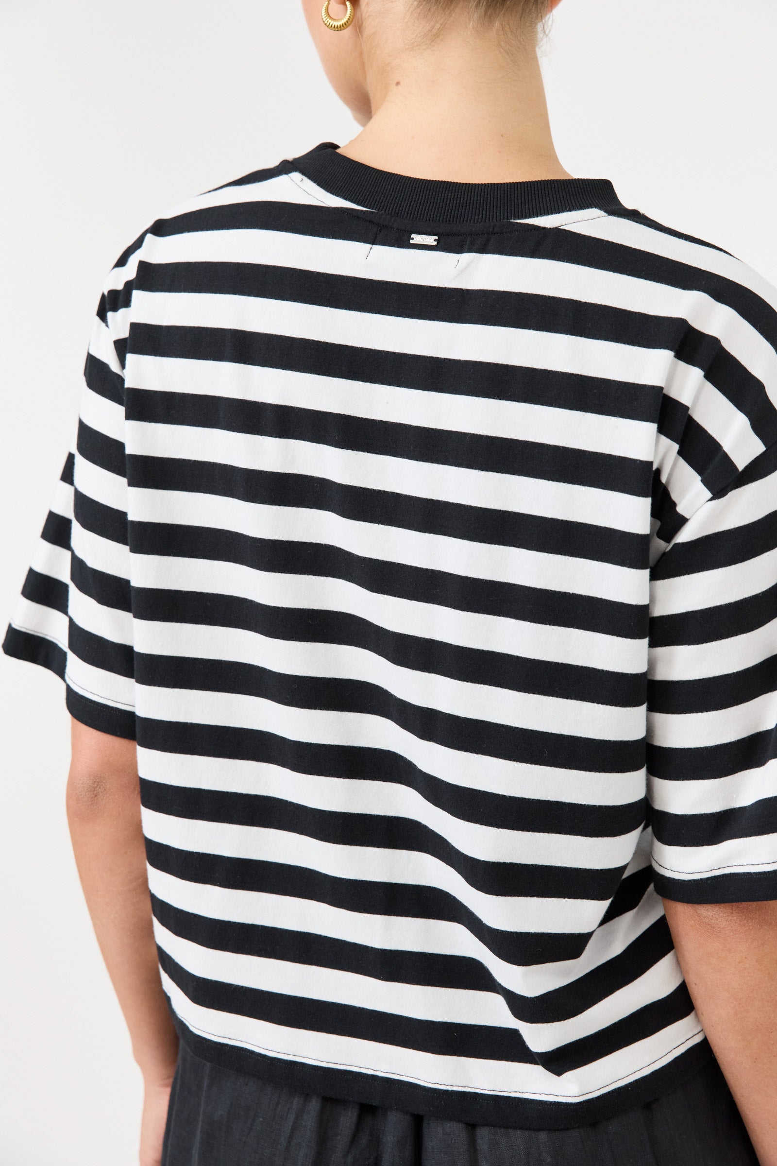 Studio Stripe Tshirt - Ebony