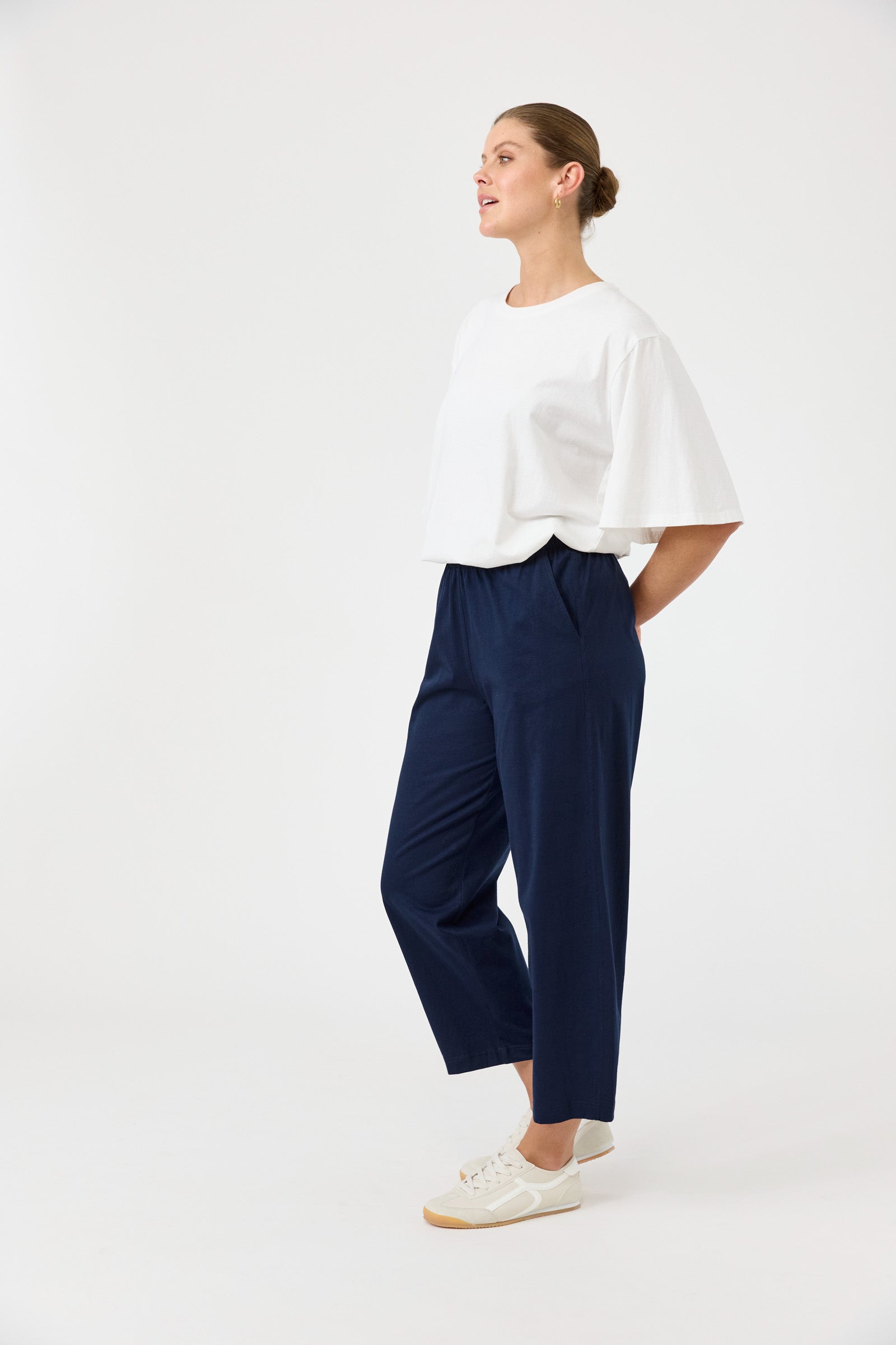 Studio Traveller Pant - Indigo