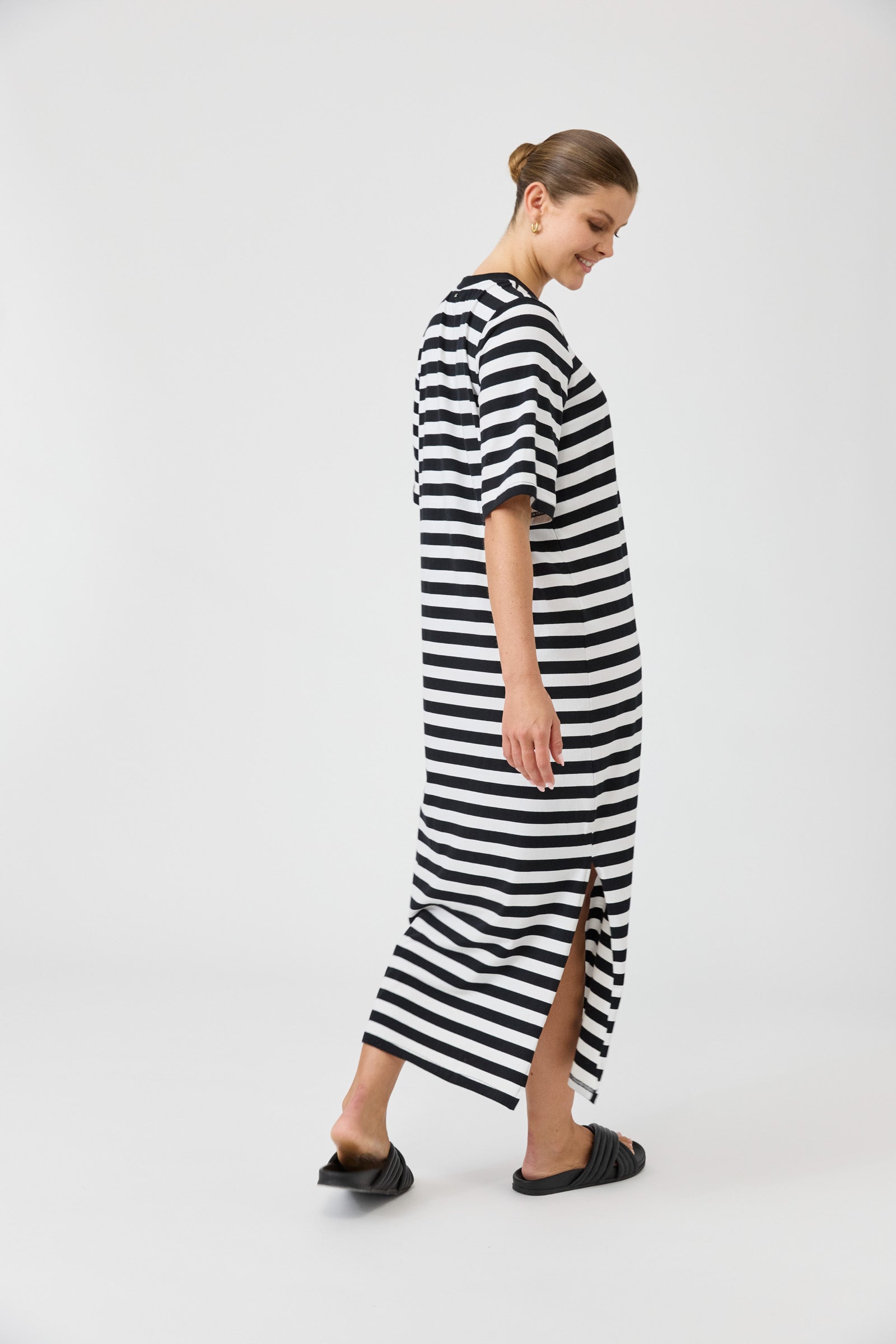 Studio Stripe Tshirt Dress - Ebony