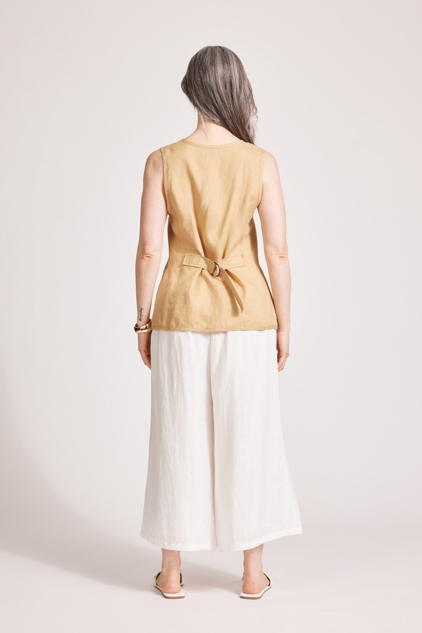 Miramar Vest - Camel