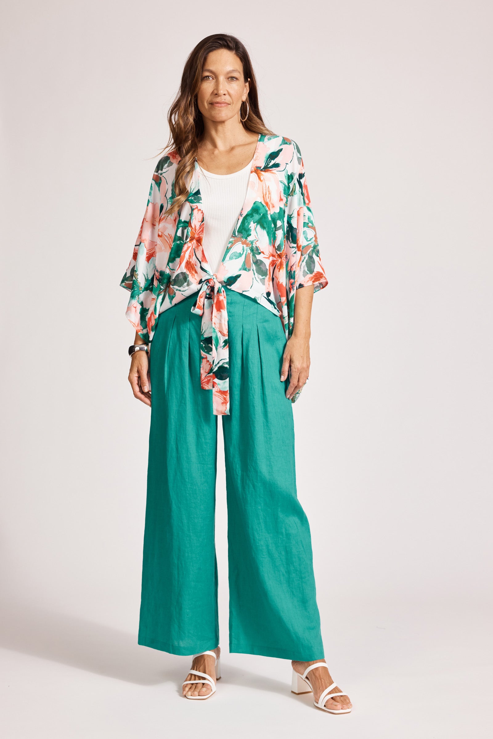 Alegria Tie Cape - Estate