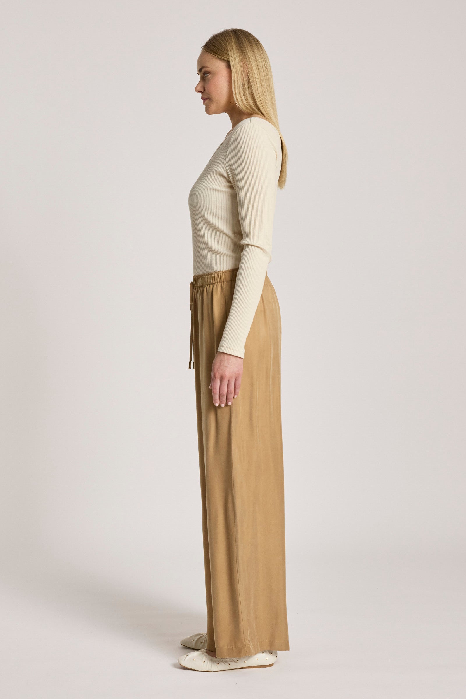 Calista Pant - Mocha