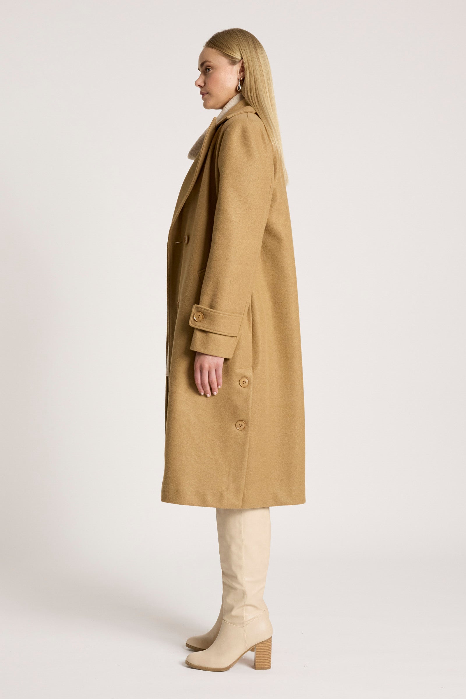 Sable Coat - Mocha