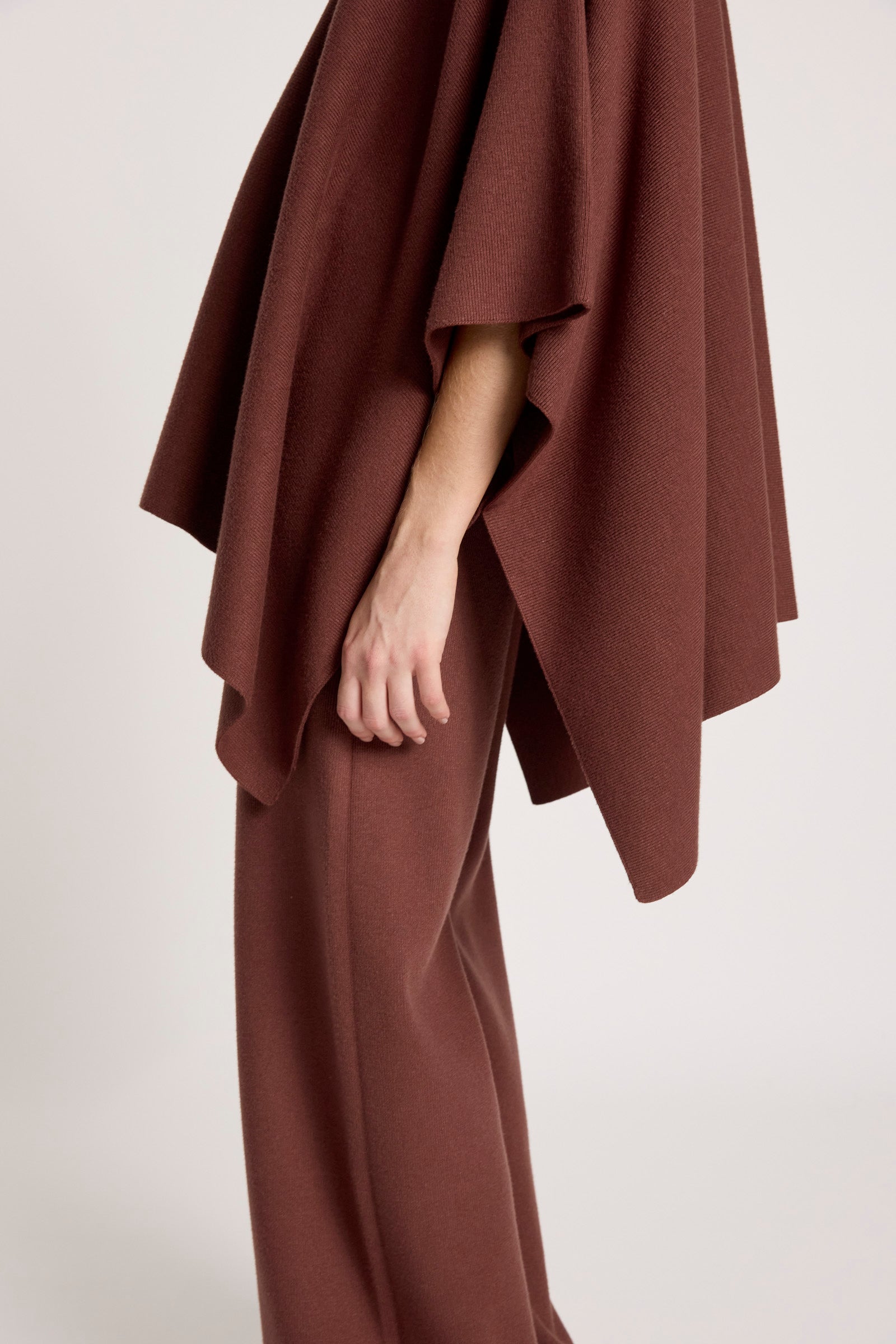 Samira Poncho - Mahogany