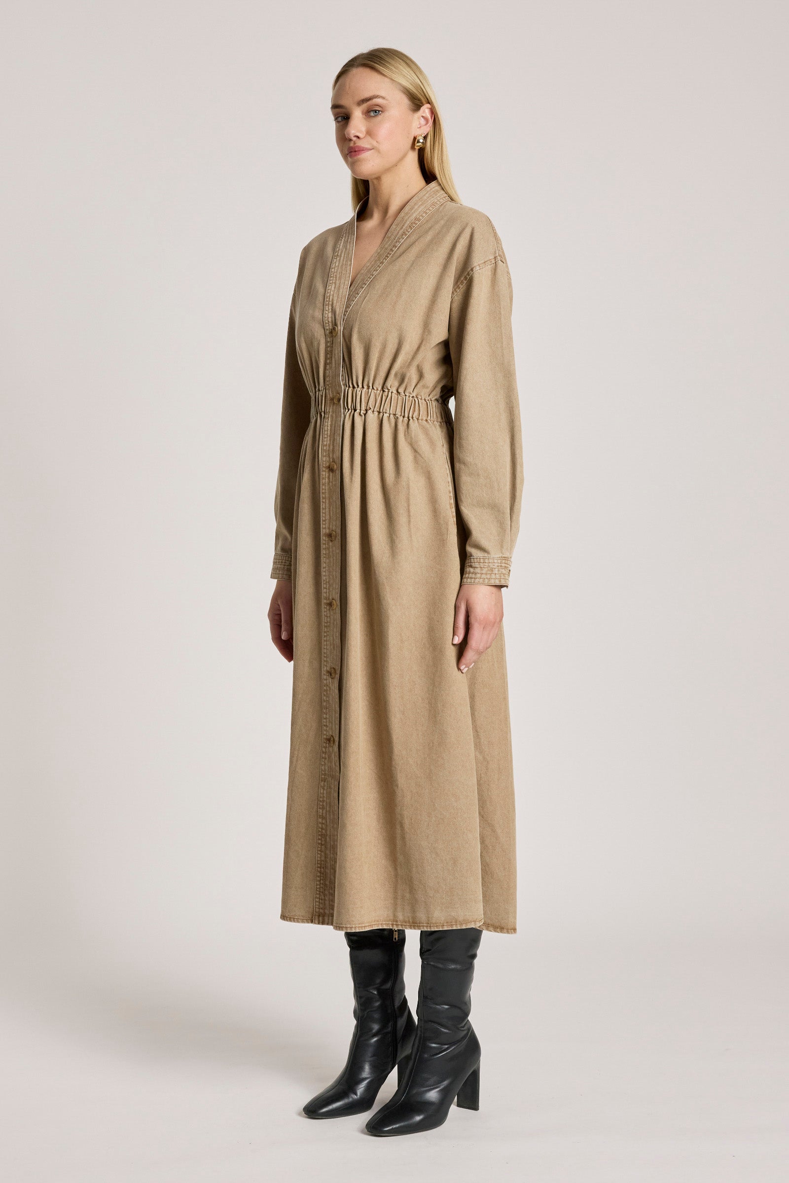 Bodhi Denim Dress - Fawn