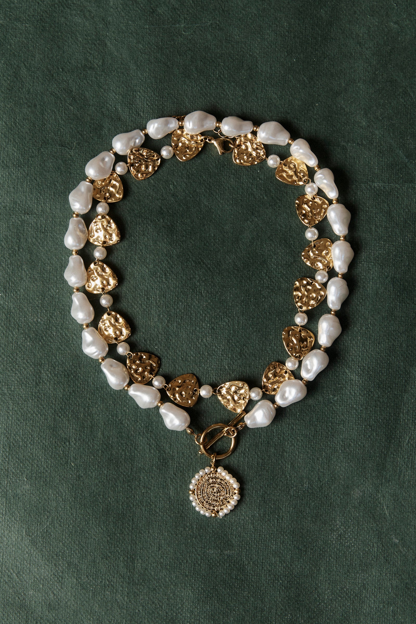 San Necklace - Pearl Coin