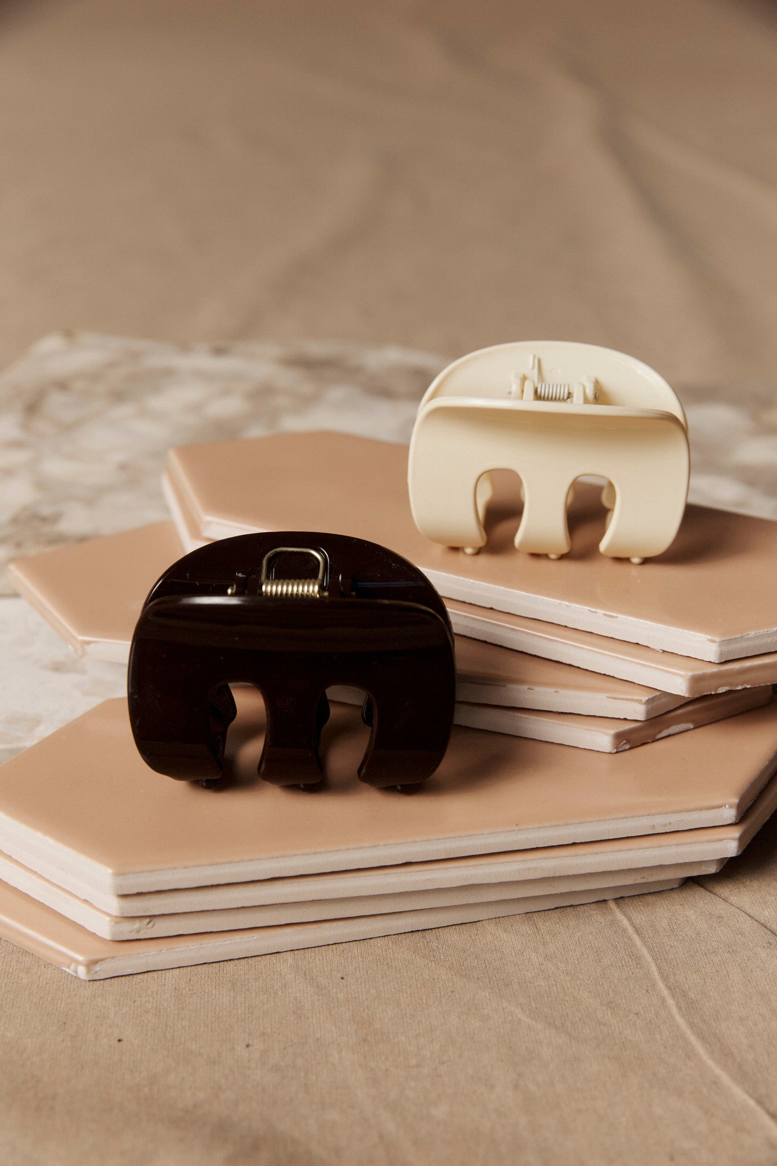 Nomad Claw - Mahogany