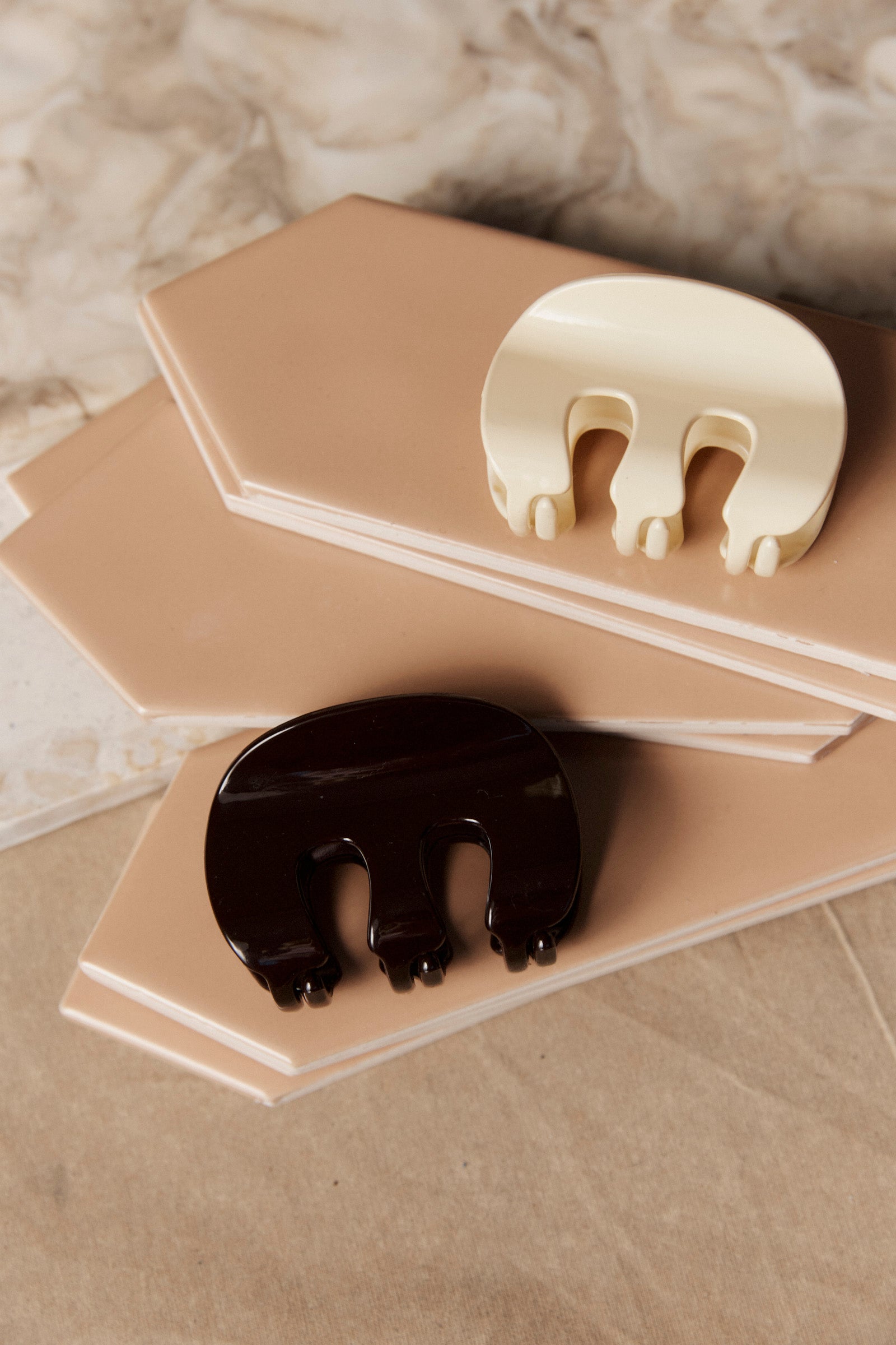 Nomad Claw - Mahogany