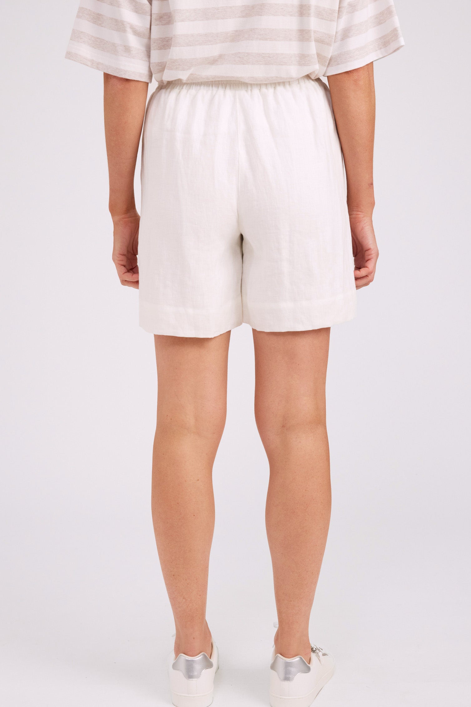 Studio Bermuda Short - White