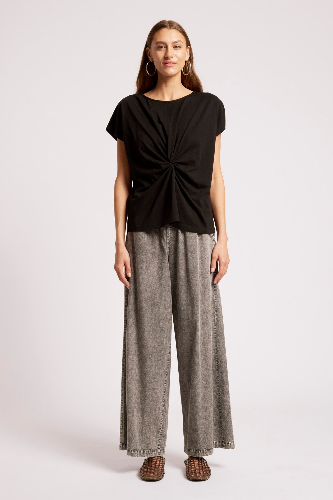 Casa Twist Tshirt - Black