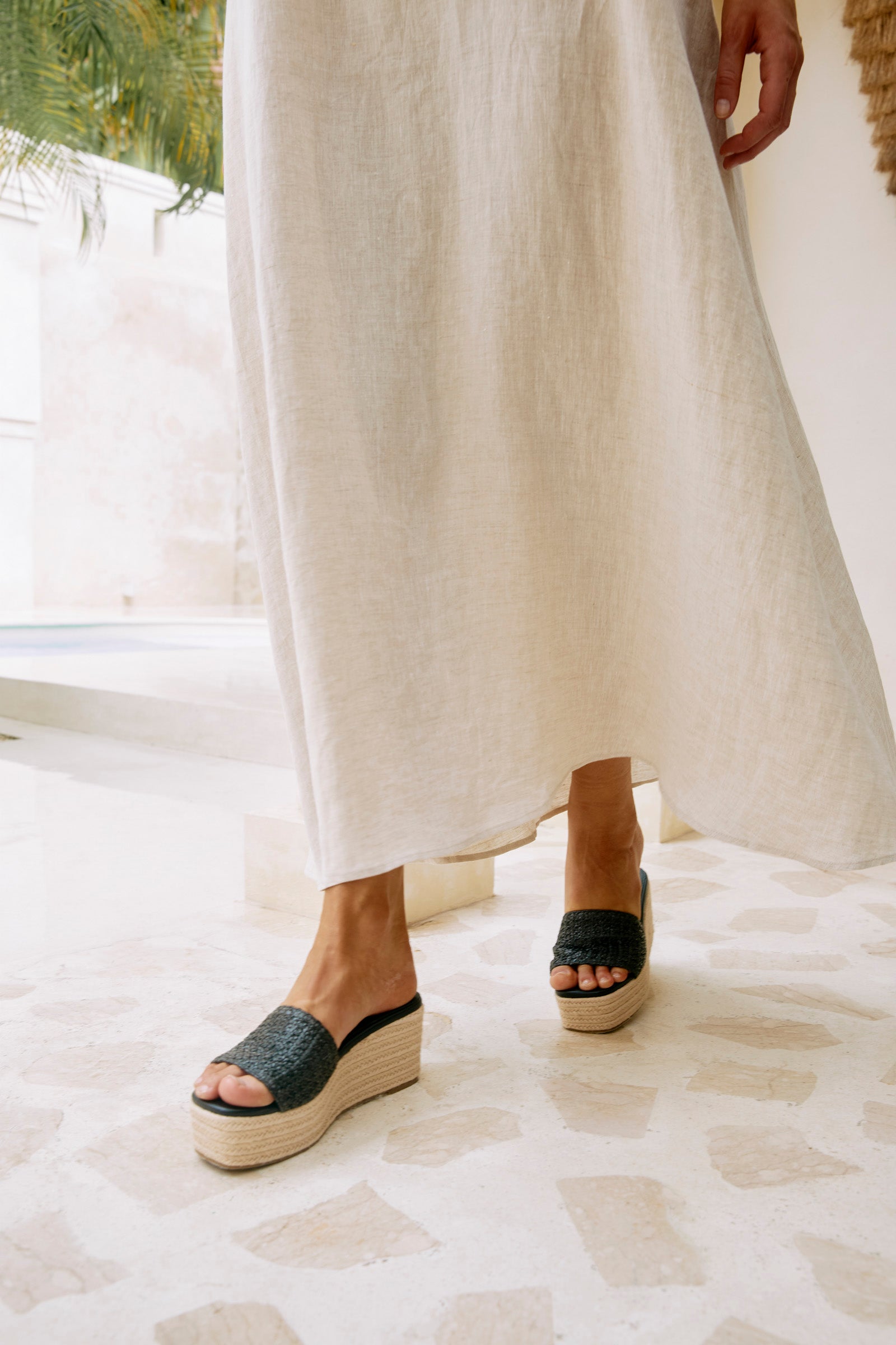 Paloma Wedge - Black