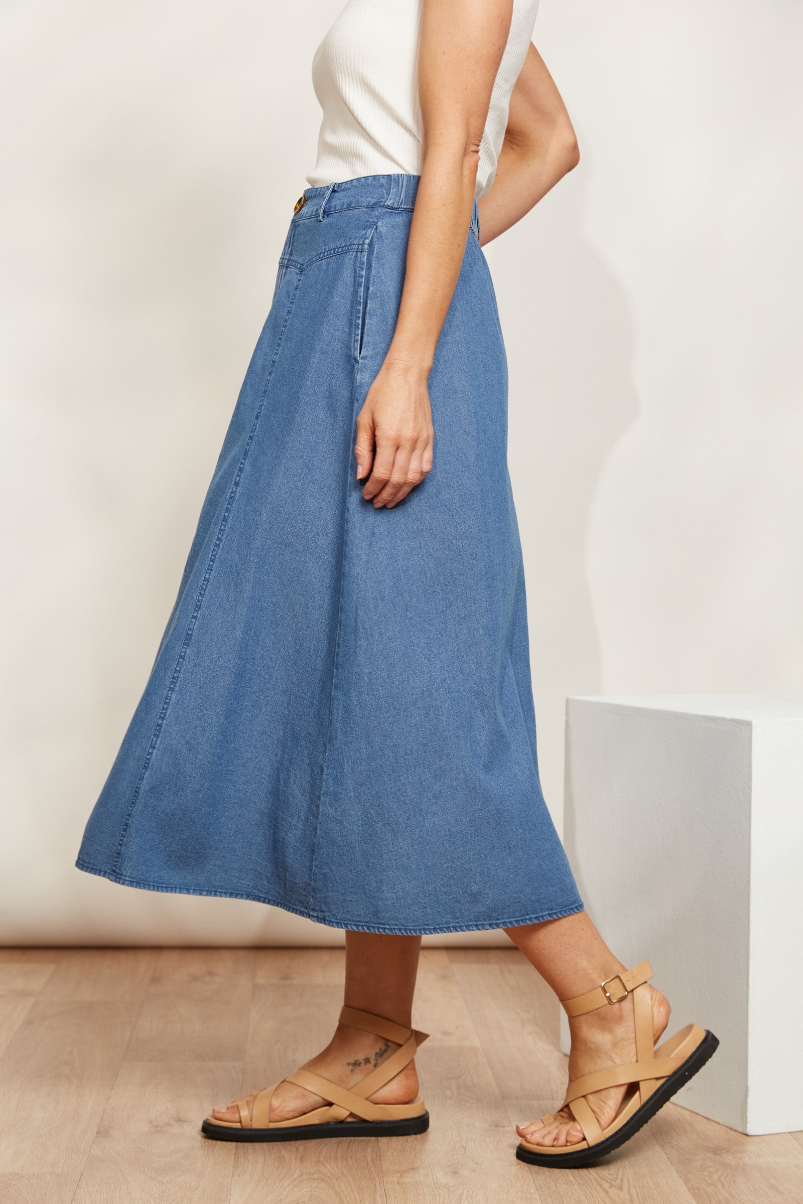 Playa Midi Skirt - Denim - eb&ive Clothing - Denim Skirt Mid