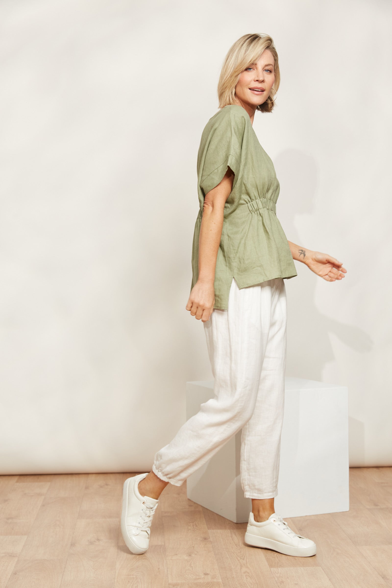 Sojourn Top - Aloe - eb&ive Clothing - Top S/S Linen