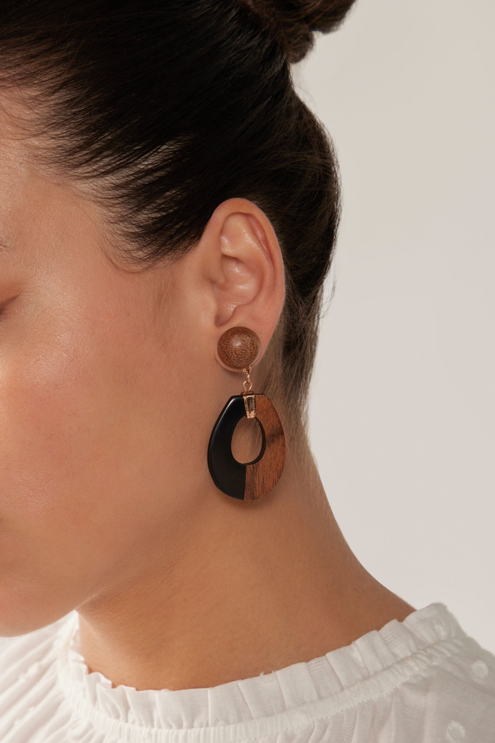 Cay Earring - Tan/Black - eb&ive Earring