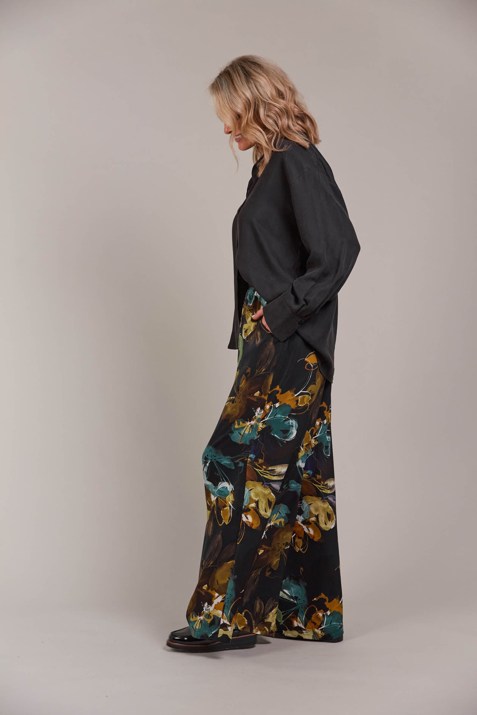 Elsie Pant - Botanical Black