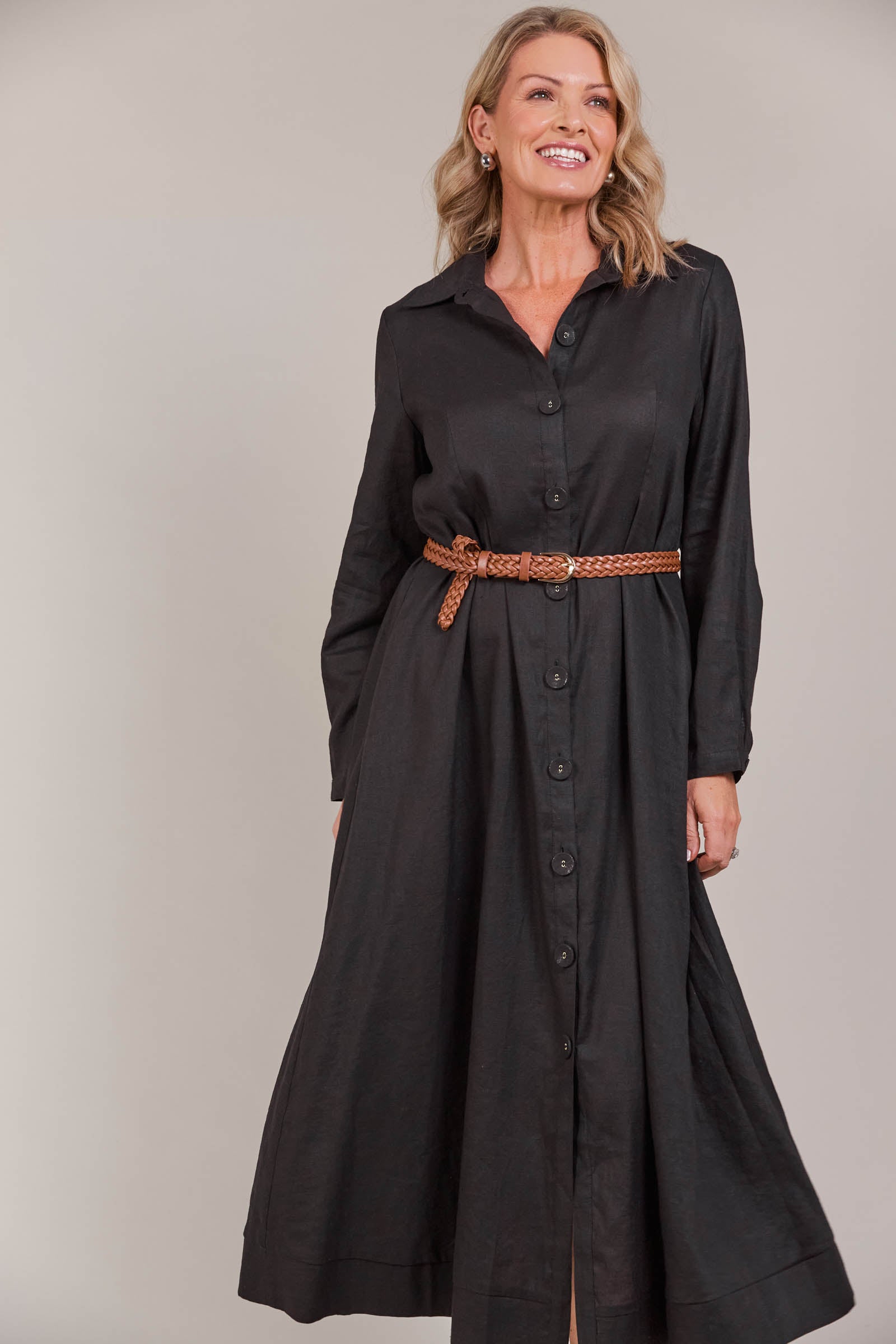 Laax Shirt Dress - Black