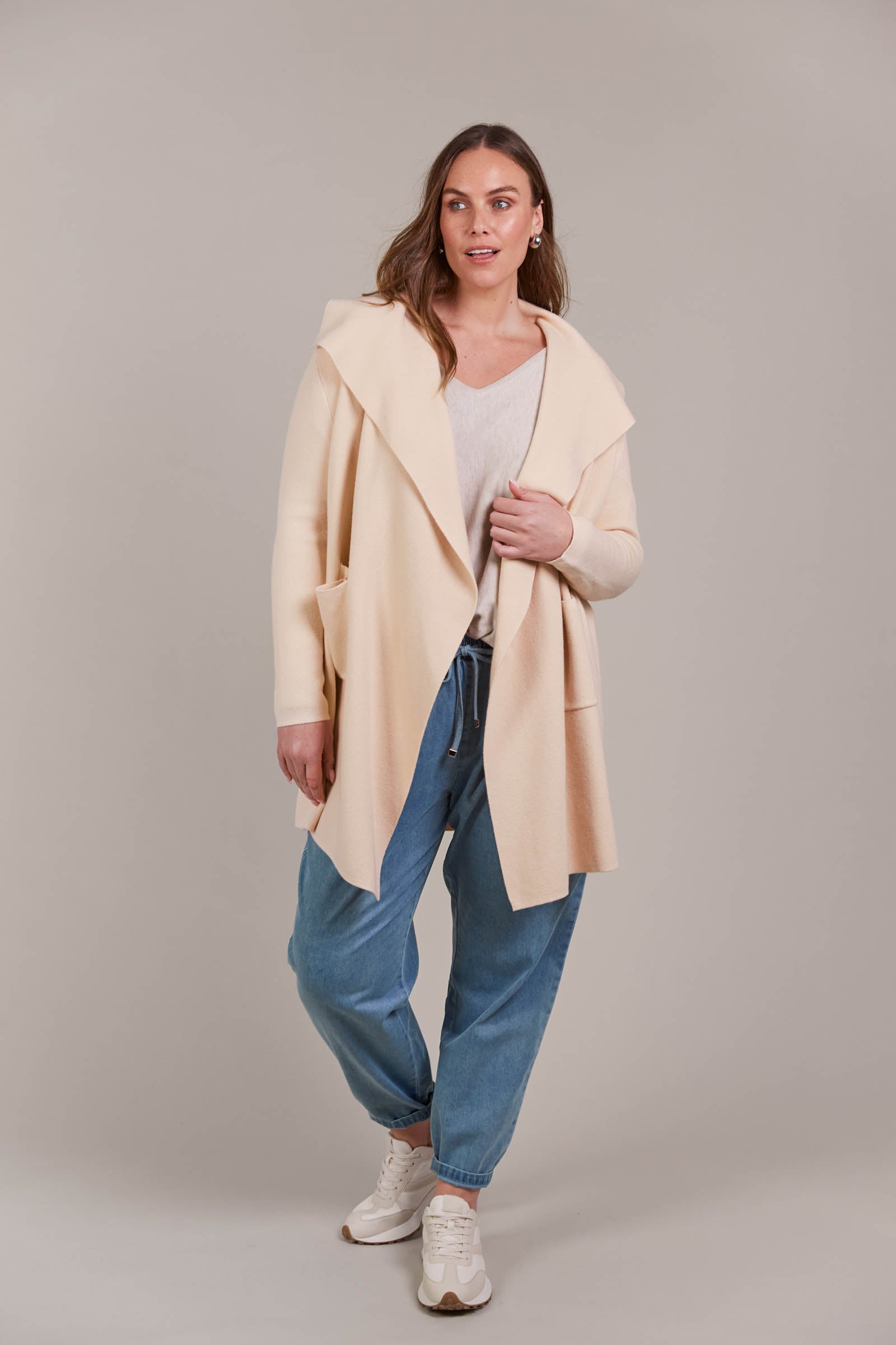 Palmer Relaxed Cardigan - Ecru