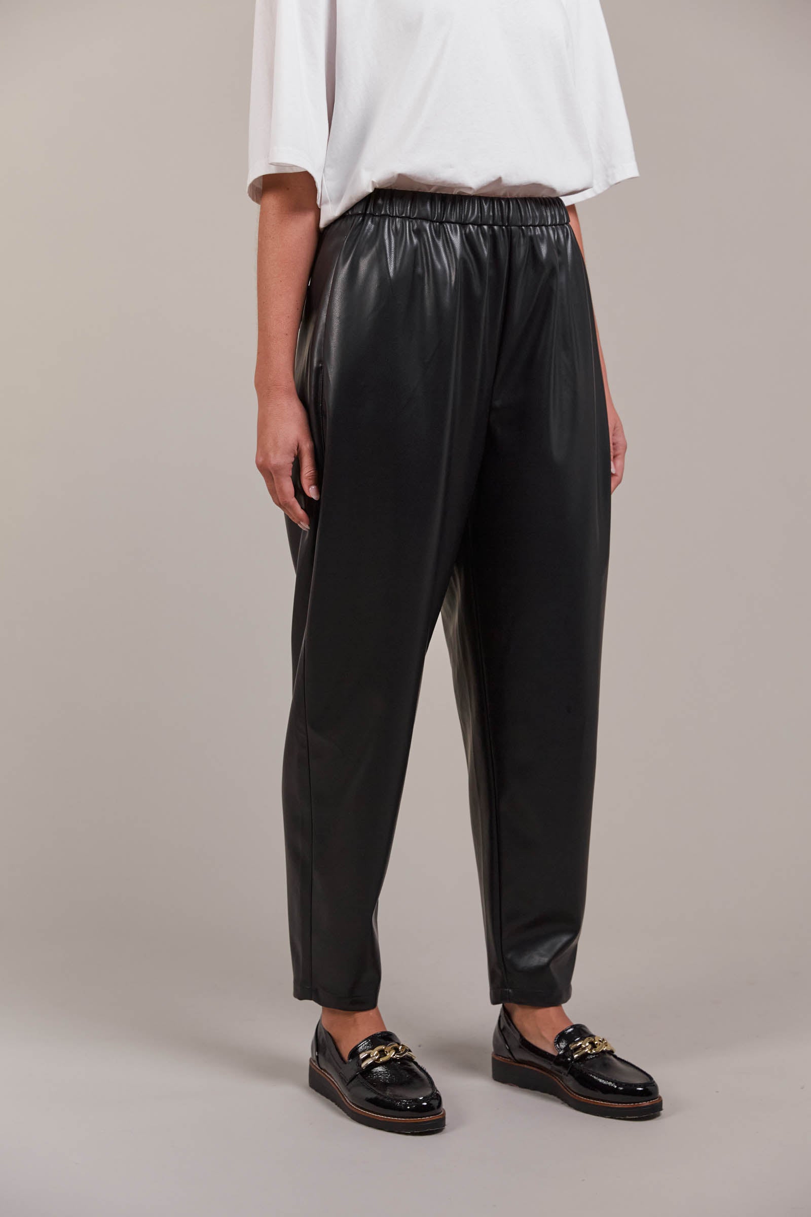 Allegro Relaxed Pant - Black