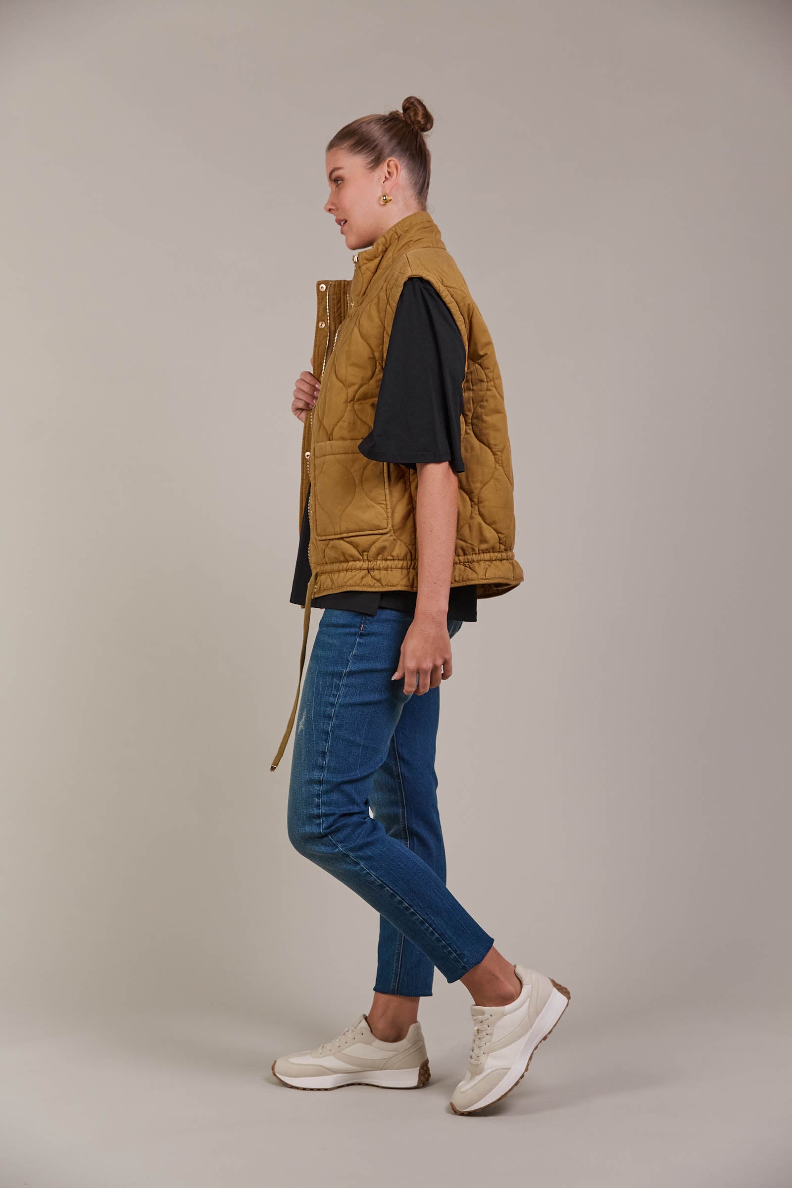 Pepi Vest - Tobacco