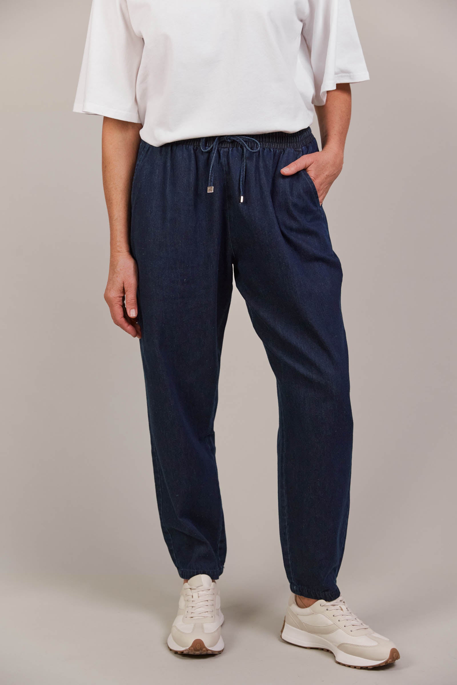 Pepi Relaxed Denim Pant - Oxford