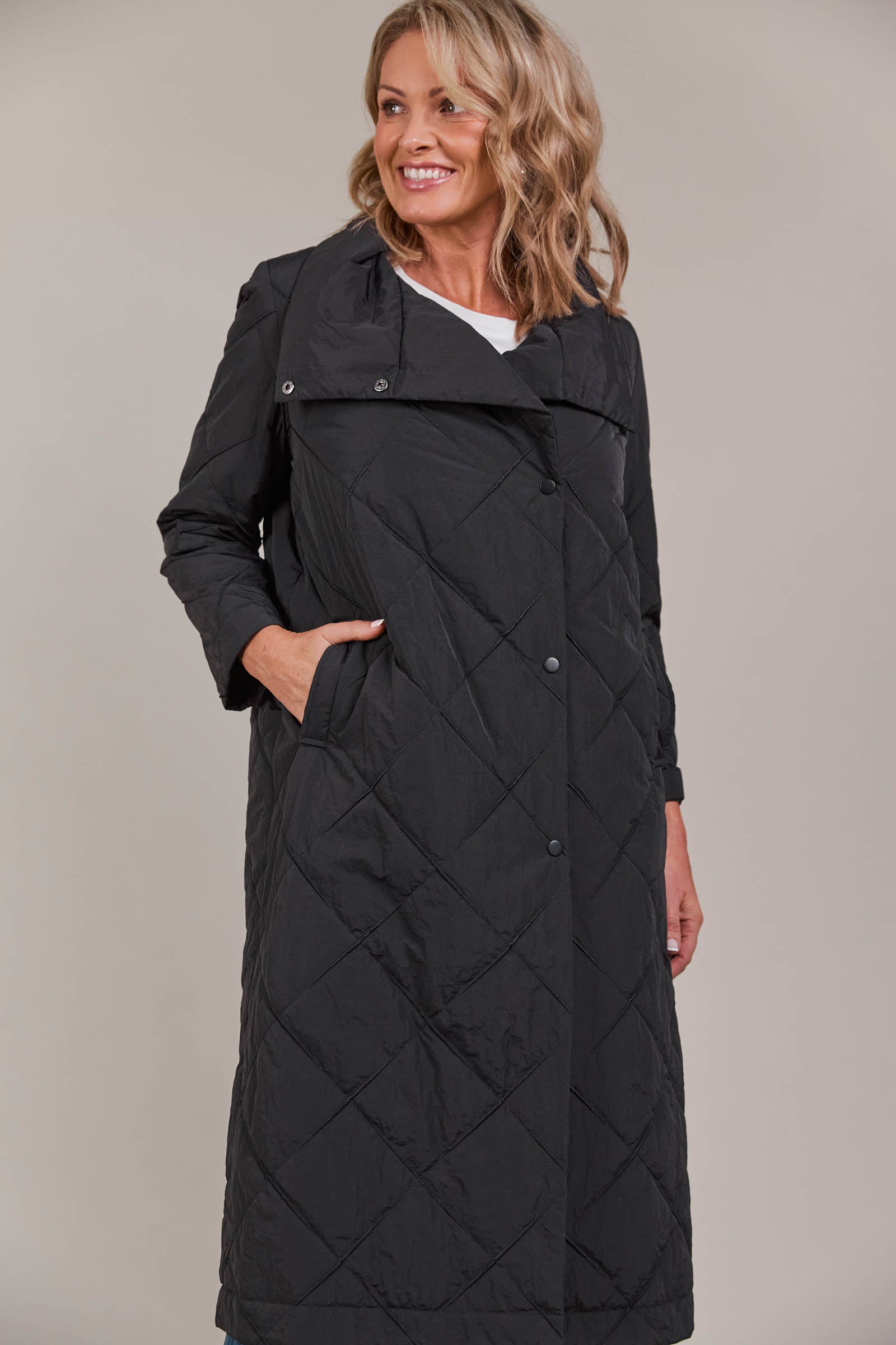 Argo Coat - Black