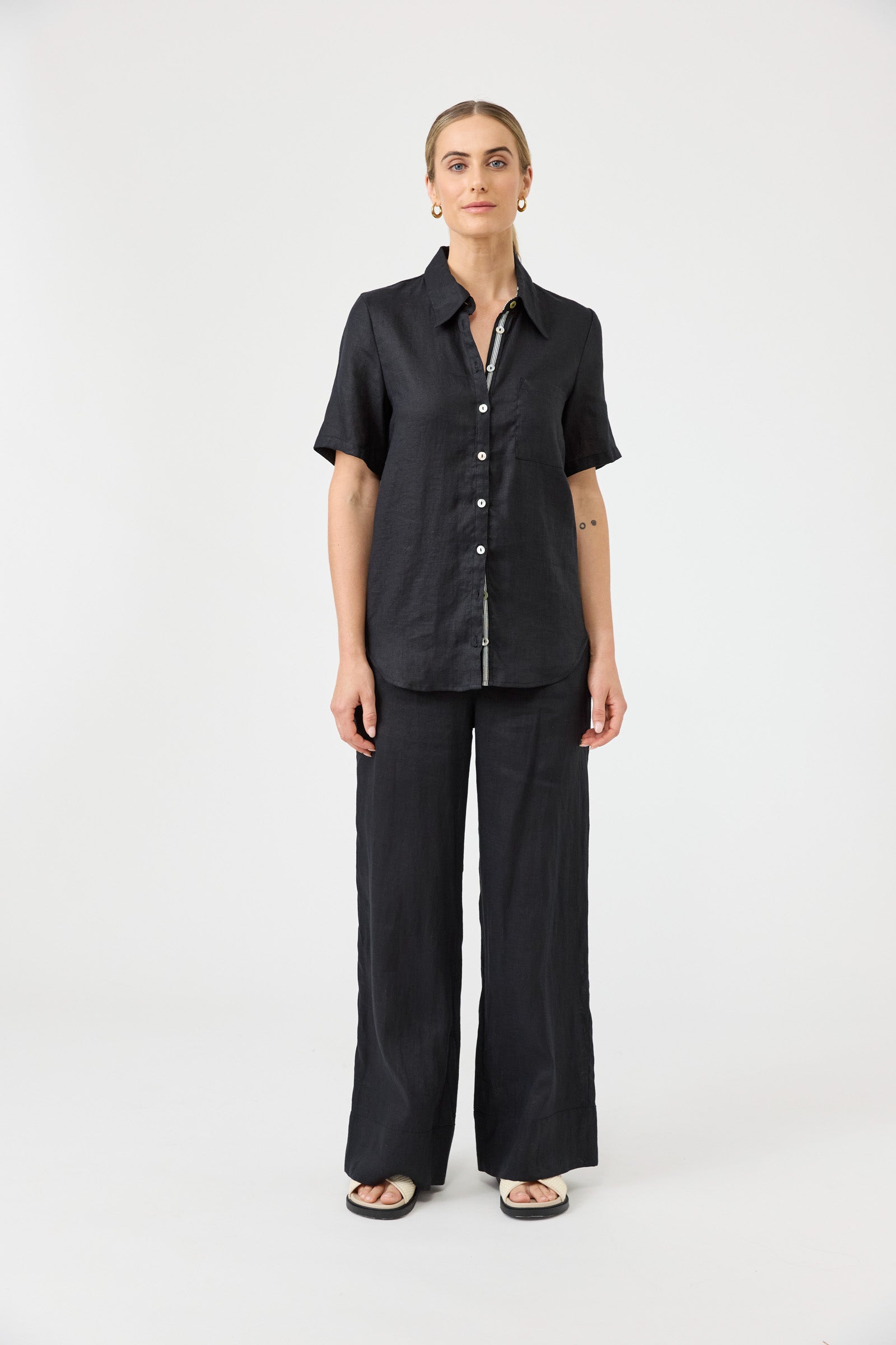 Studio Short Sleeve Shirt - Black