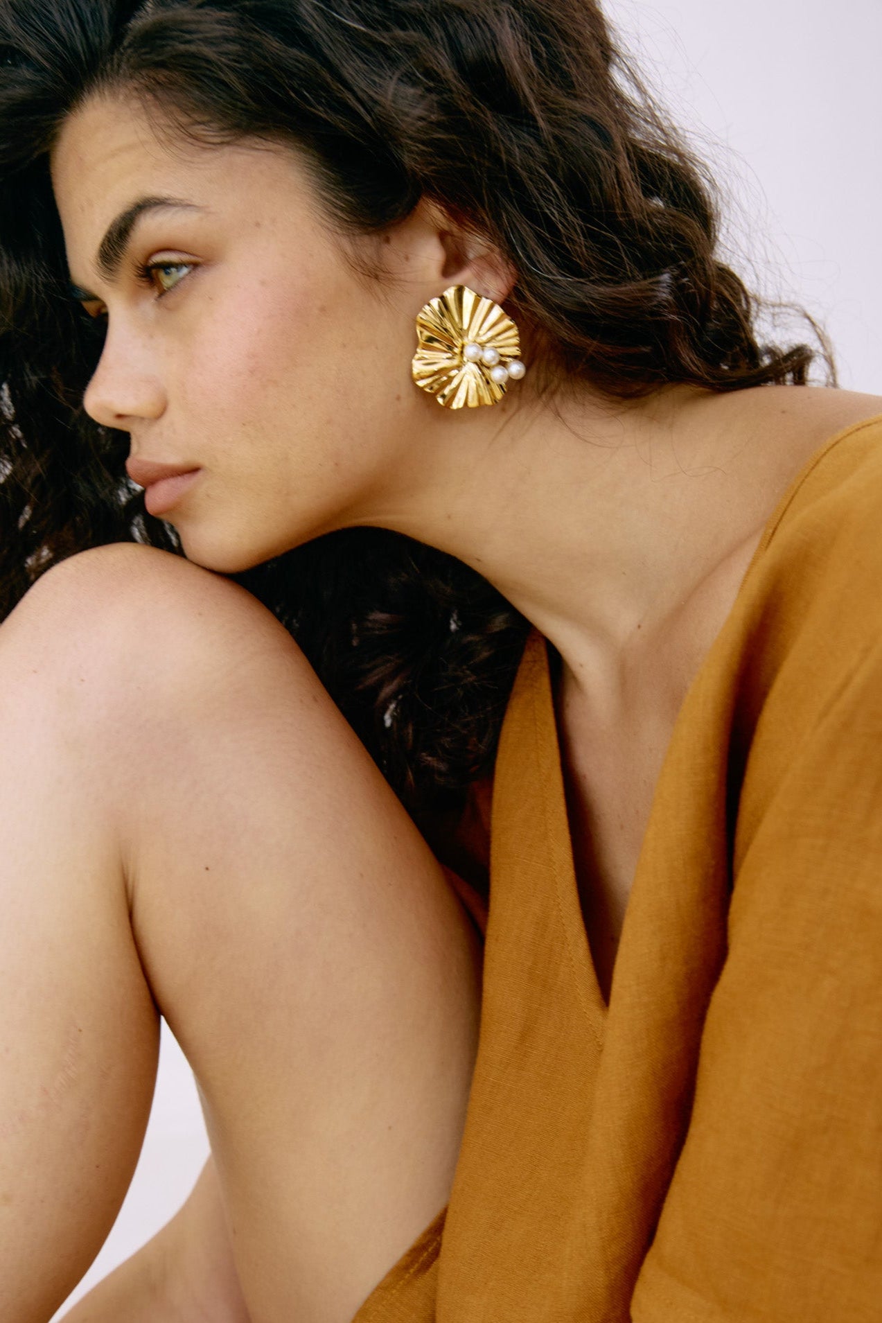 Alegria Vintage Earring - Gold Flower