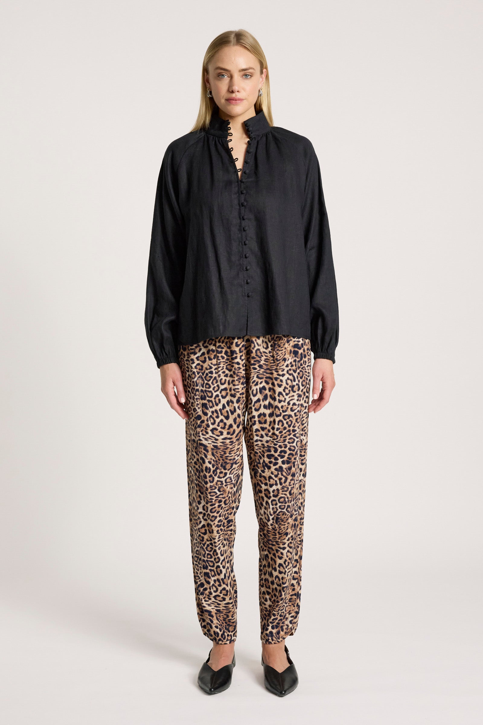 Bajau Button Shirt - Black