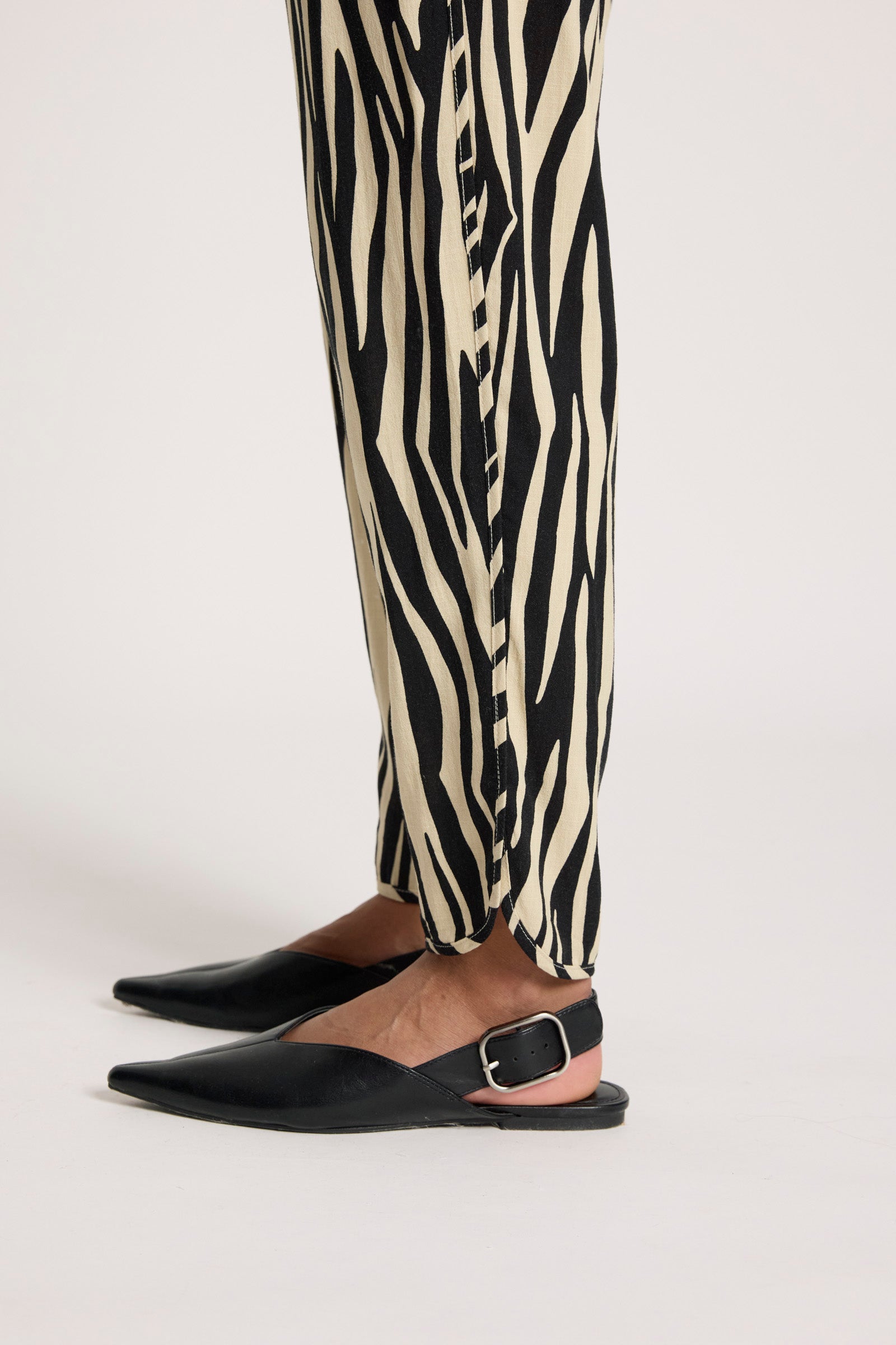 Bajau Pant - Savanna