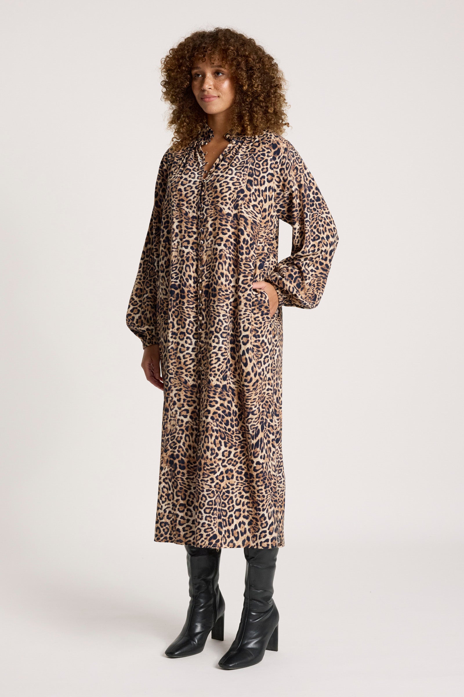 Bajau Button Dress - Nomad