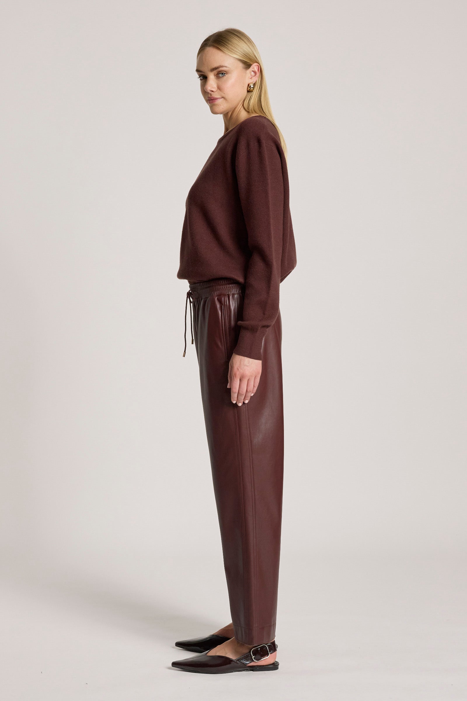 Amina Pant - Mahogany