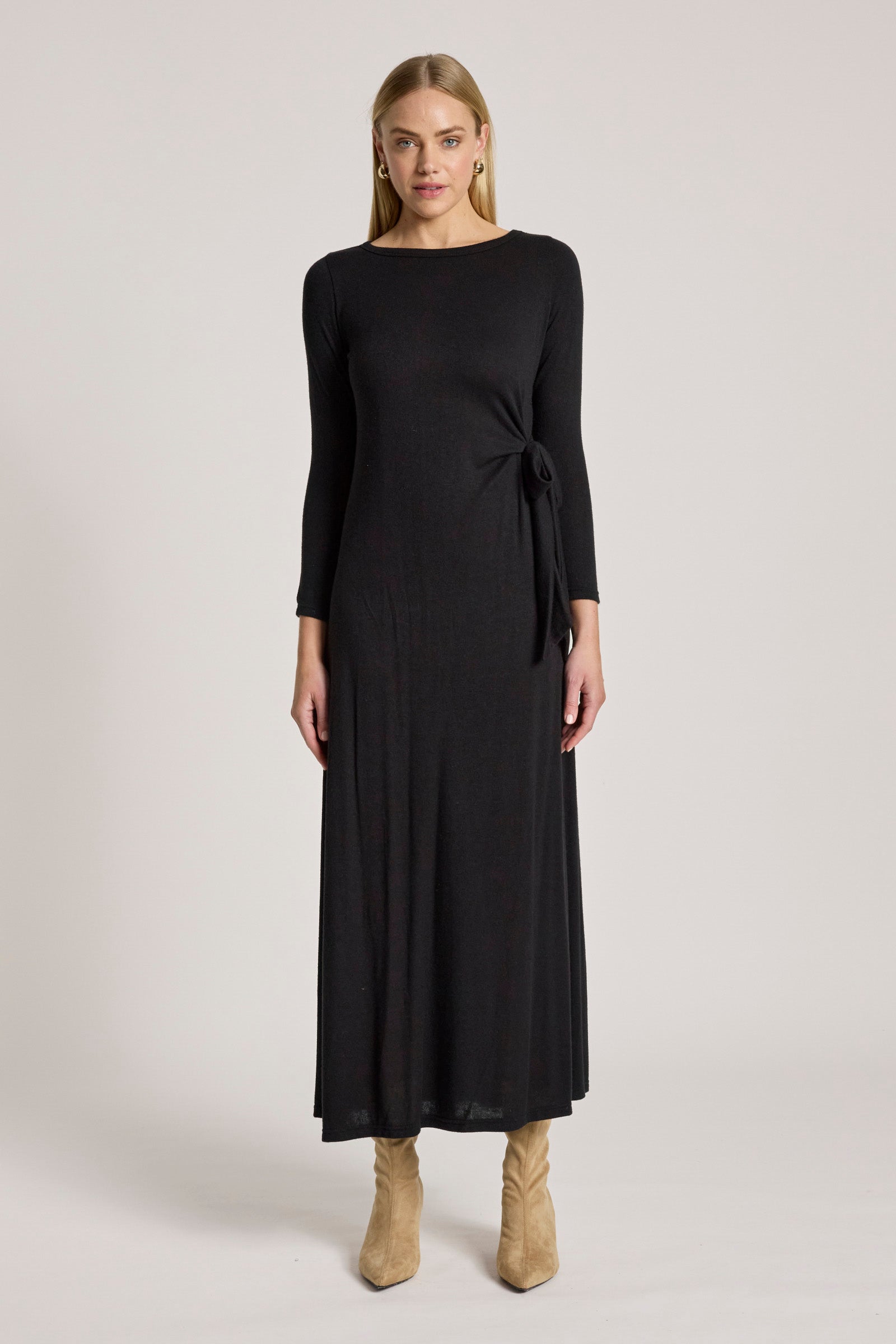 Aria Tie Maxi Dress - Black