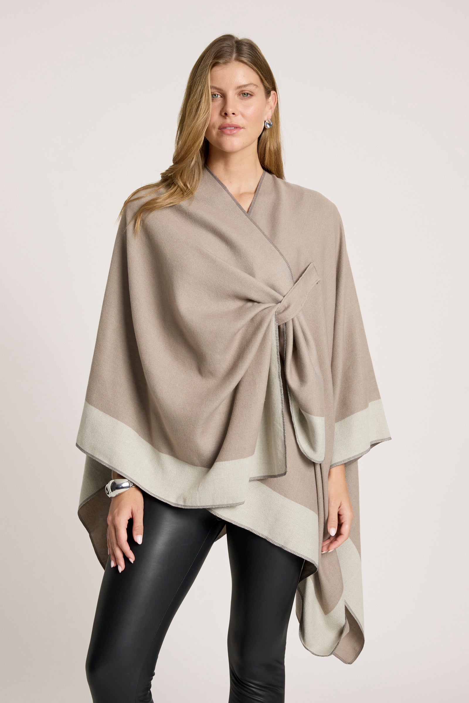 Ayla Cape - Dune/Bisque