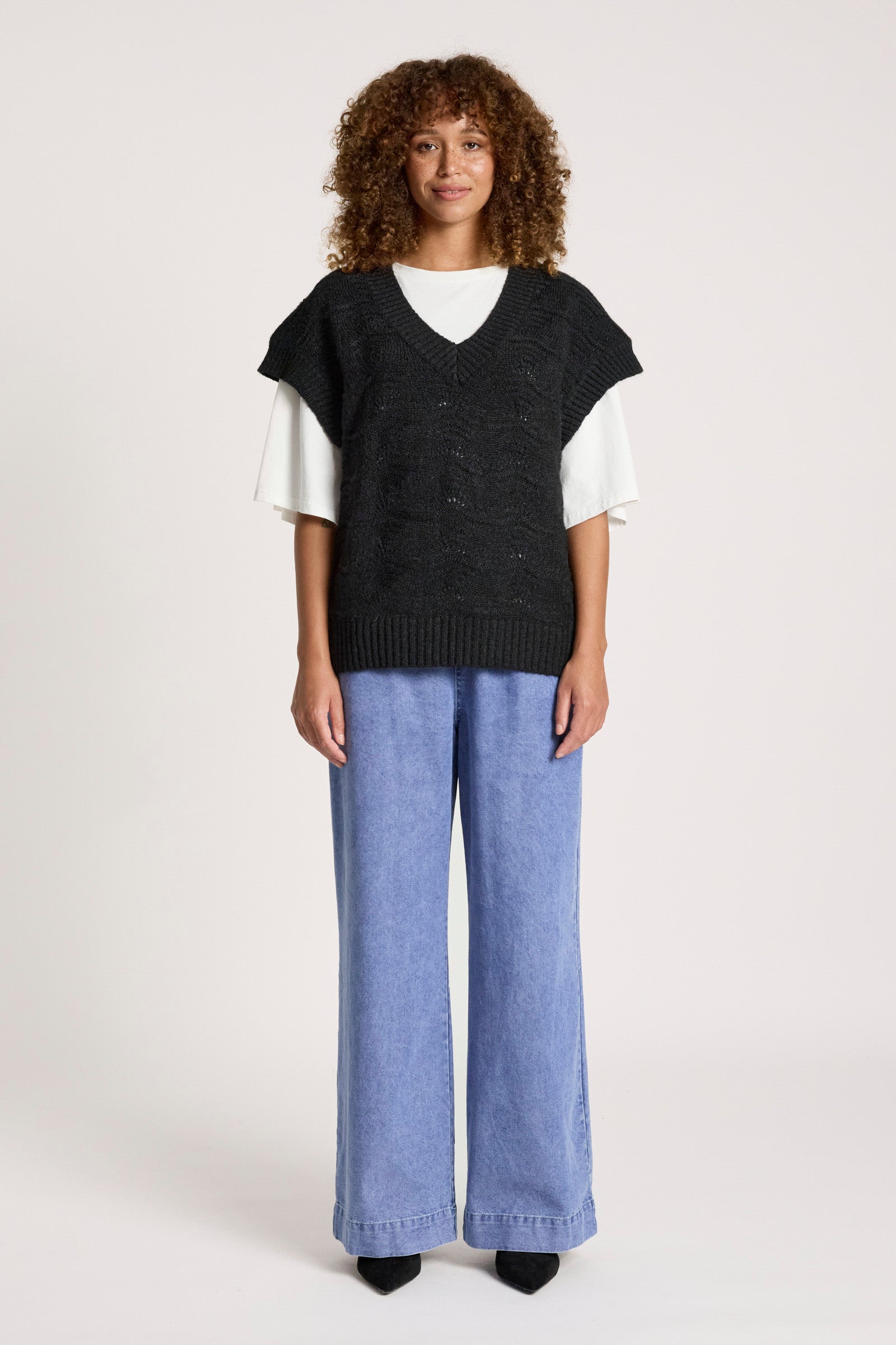 Orin Knit Vest - Black