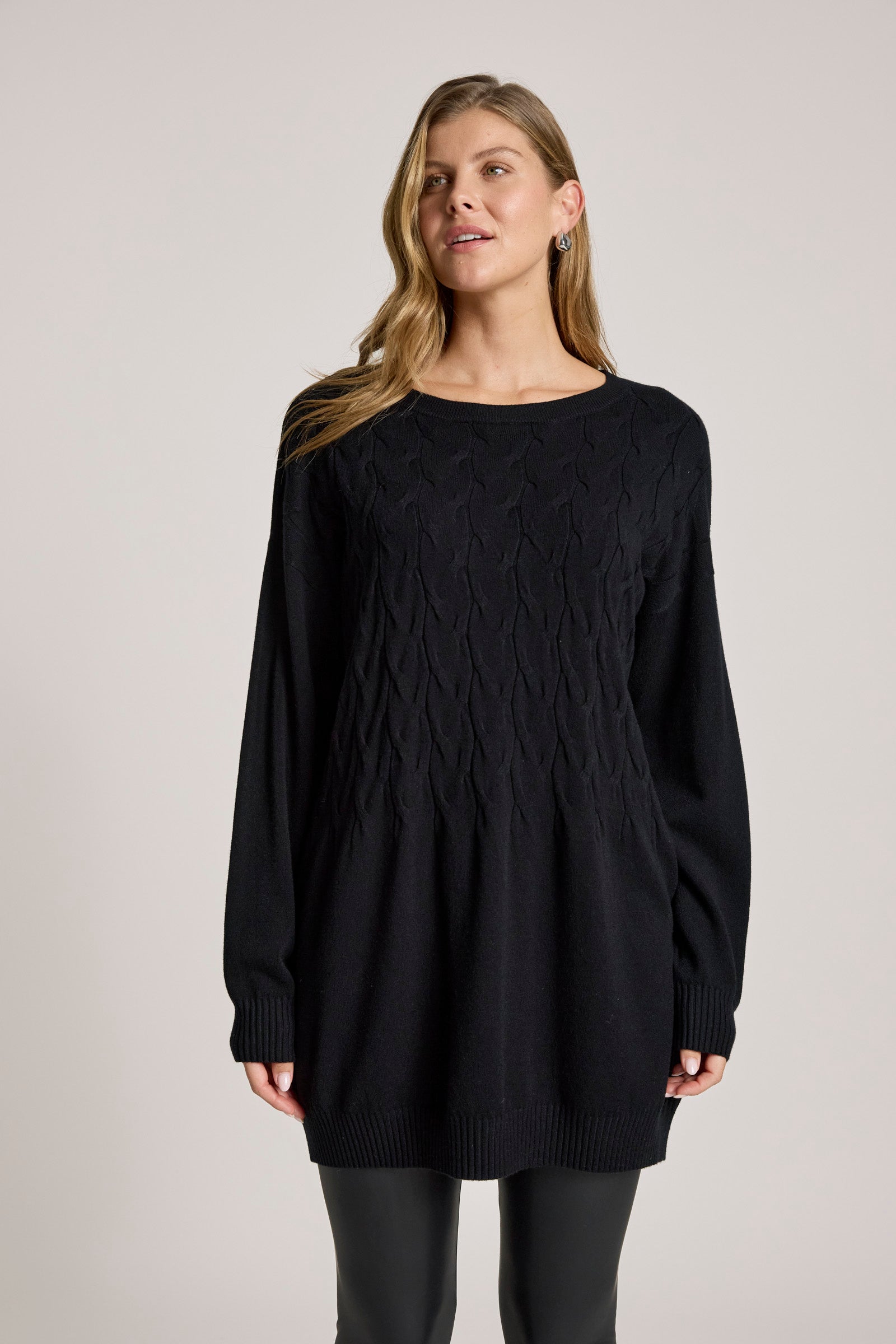 Samira Relaxed Knit - Black