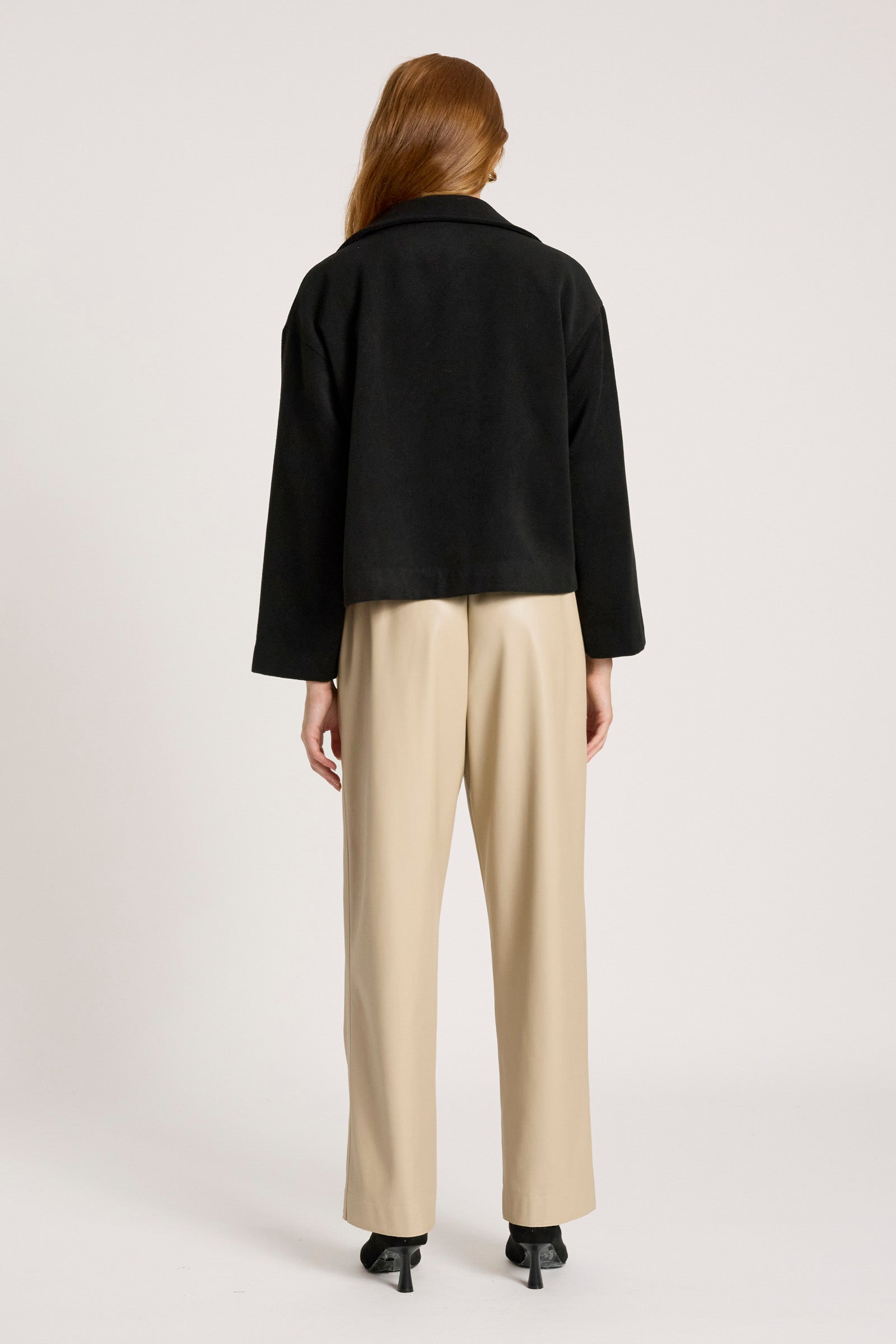 Wanderer Crop Jacket - Black