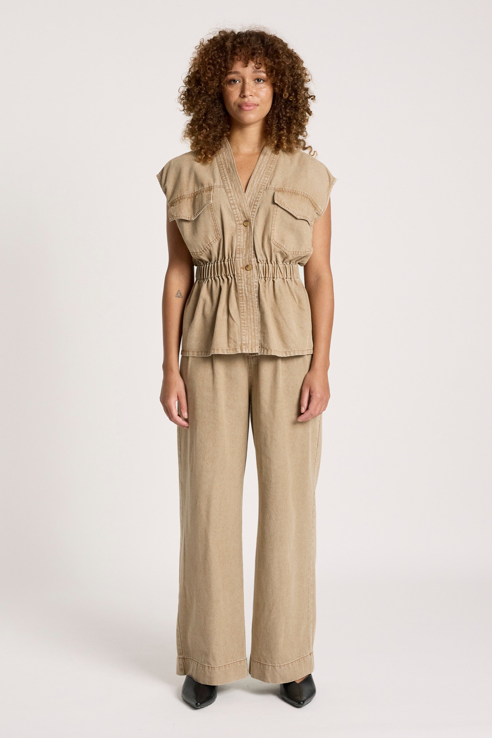 Bodhi Denim Vest - Fawn