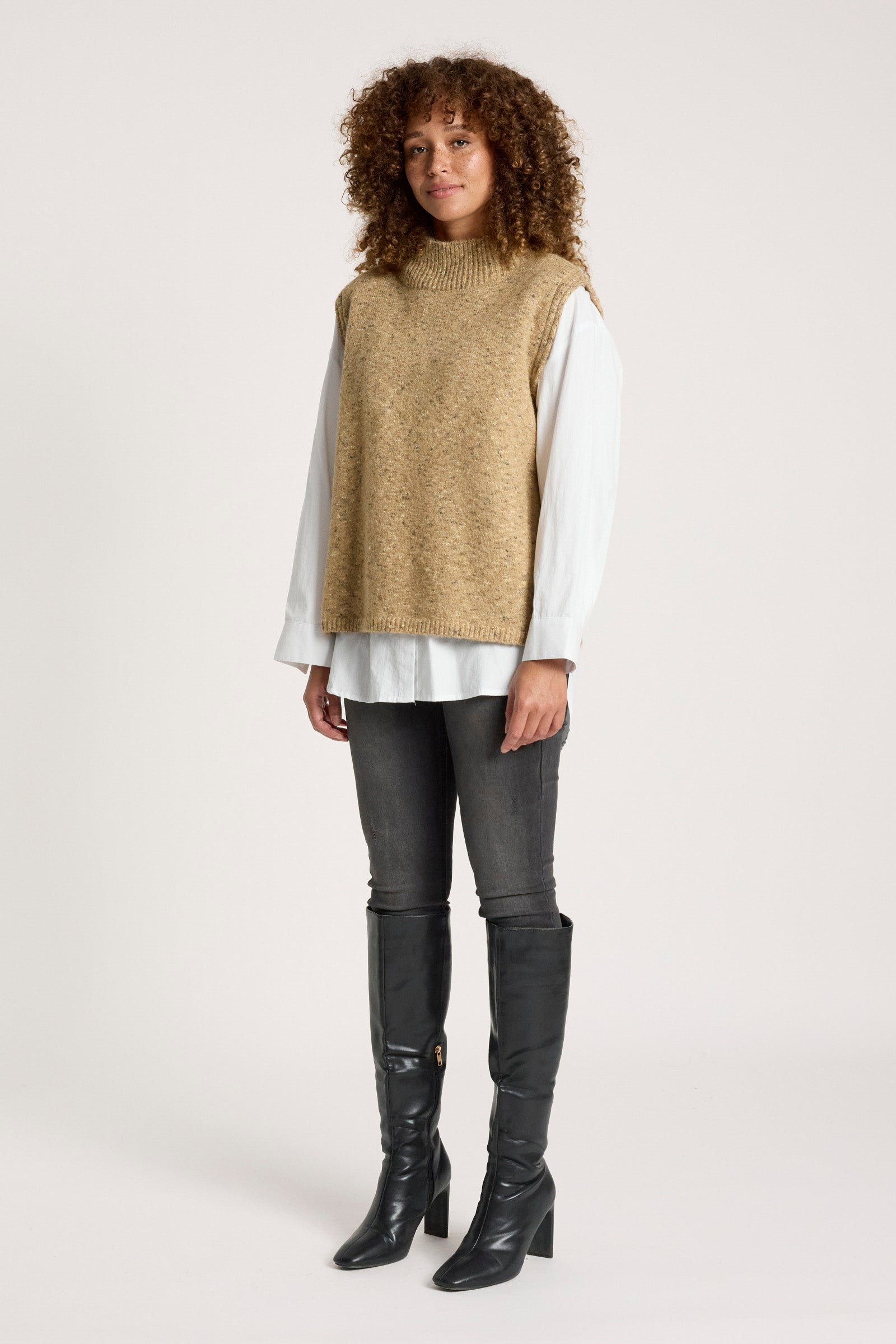 Zarda Knit Vest - Mocha