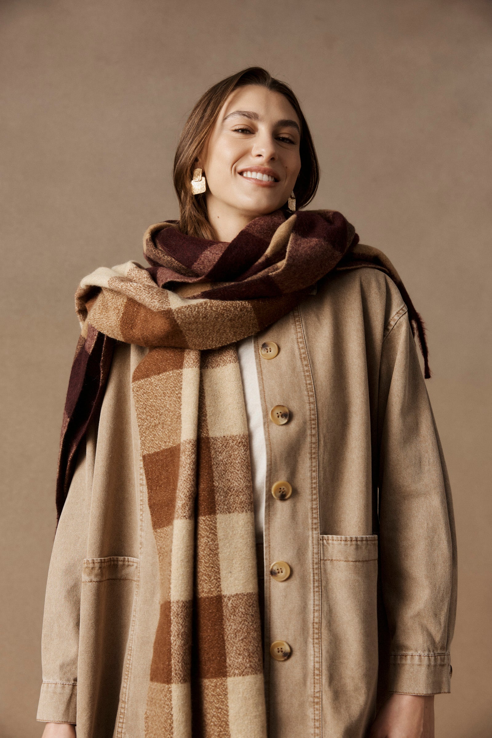 Sansi Cube Earring - Gold Cube