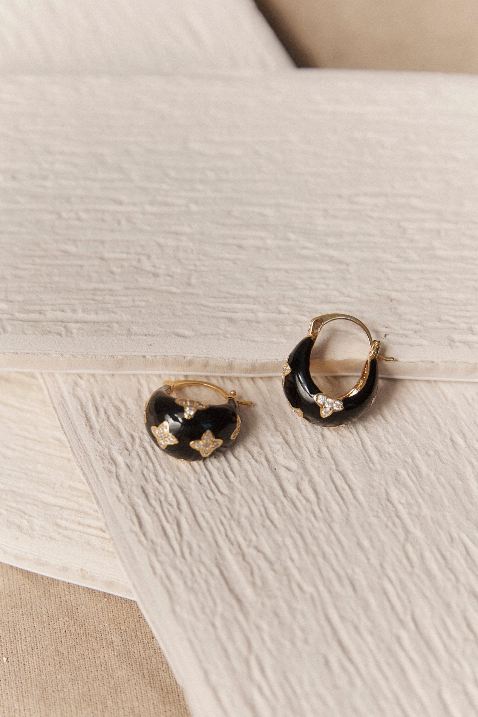 Amira Gem Earring - Black