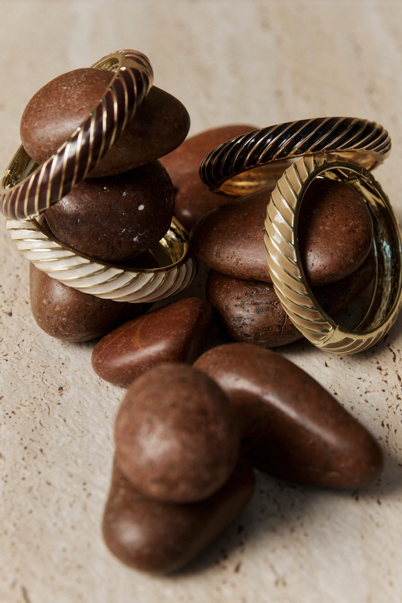 Amira Bangle - Pampas