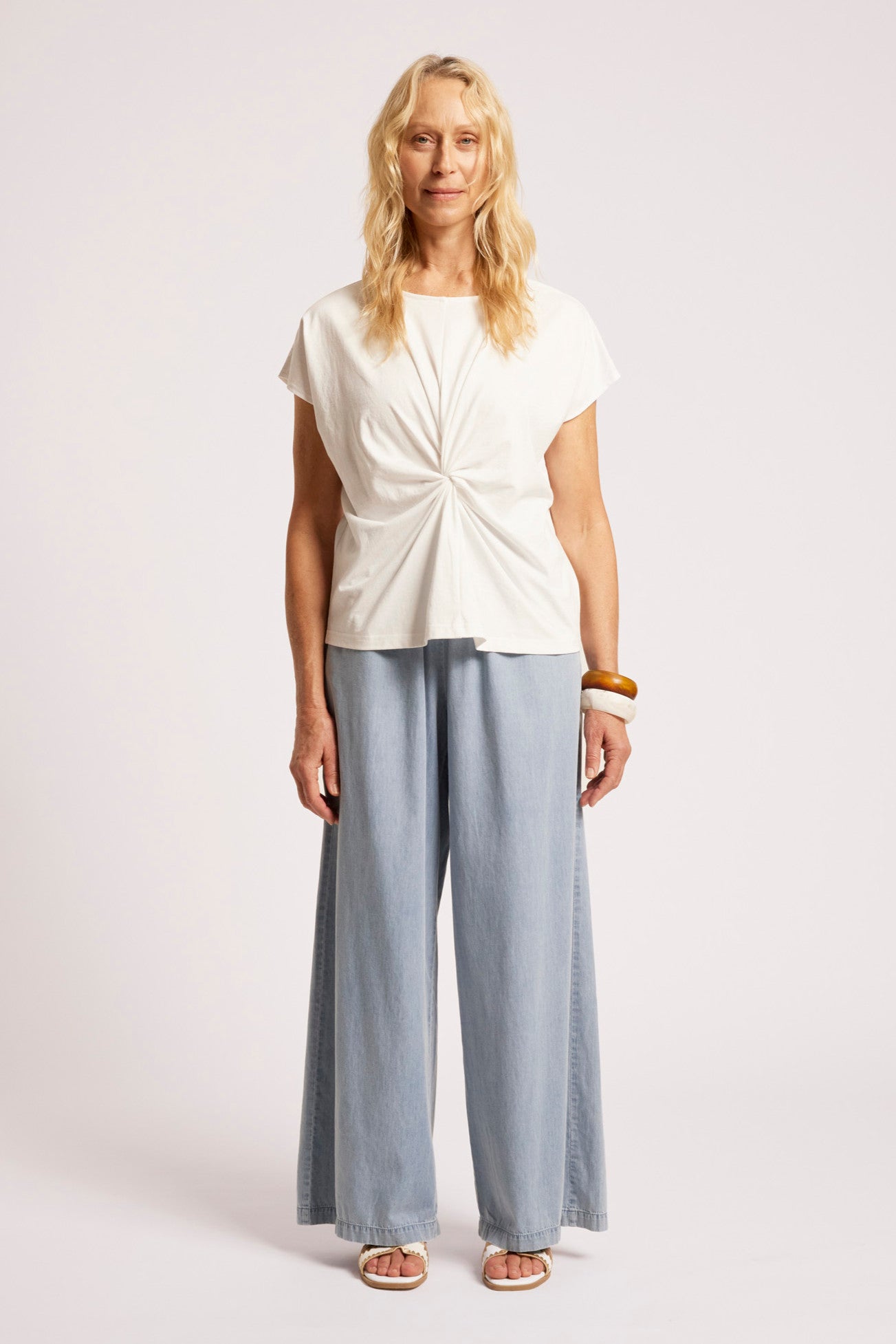 Casa Twist Tshirt - White