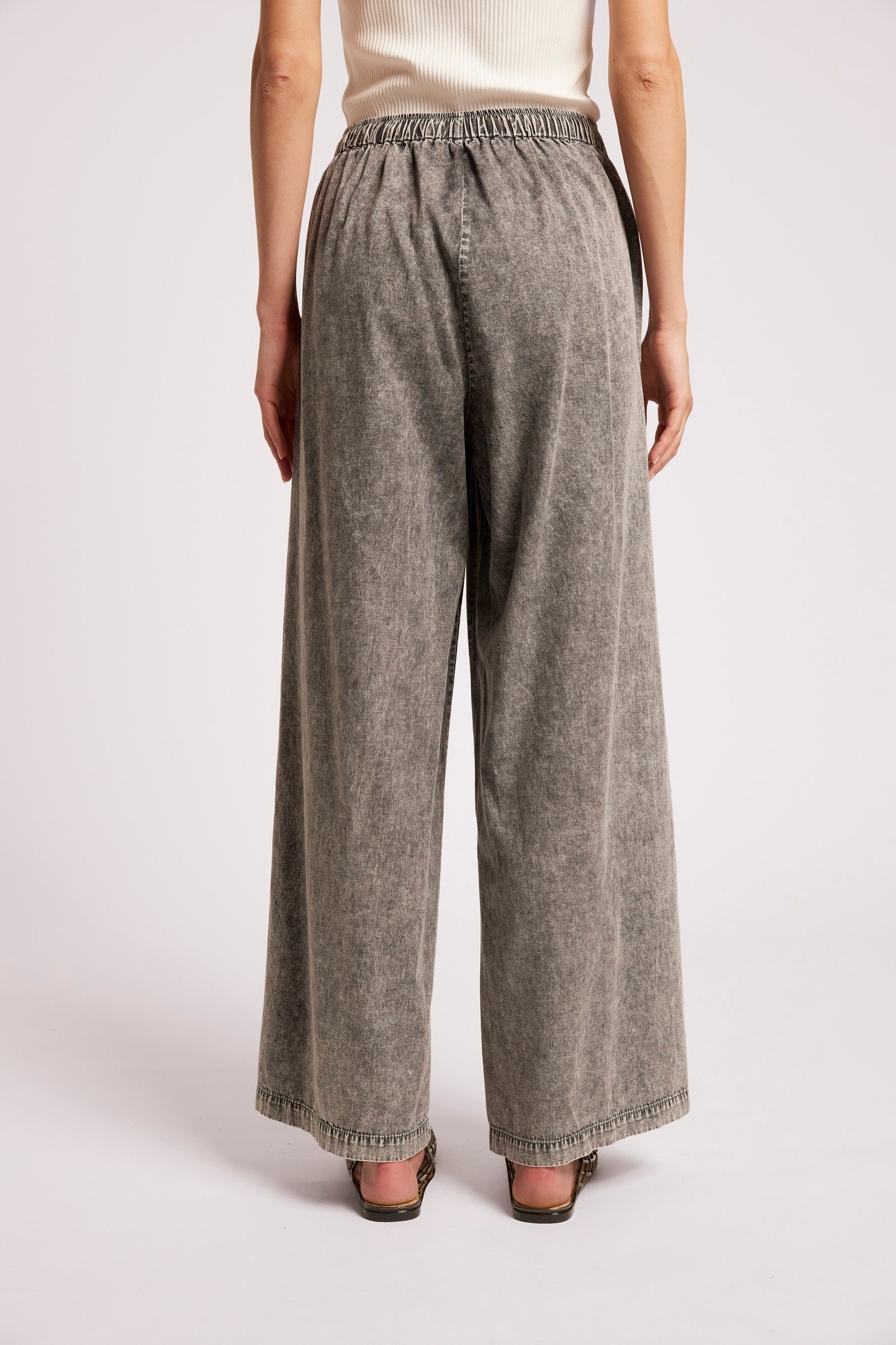 Roam Pant - Ash