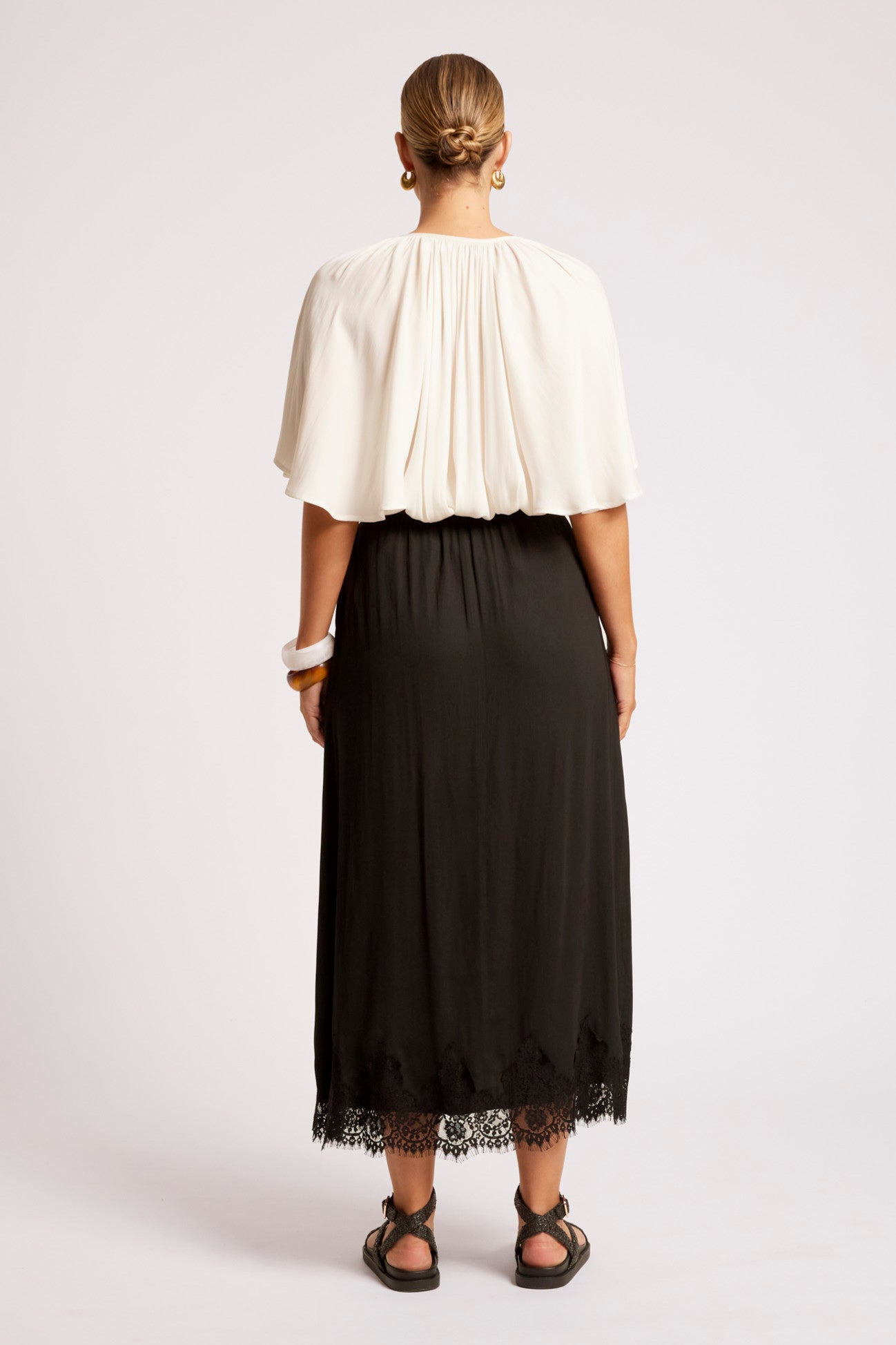 Drift Lace Skirt - Black