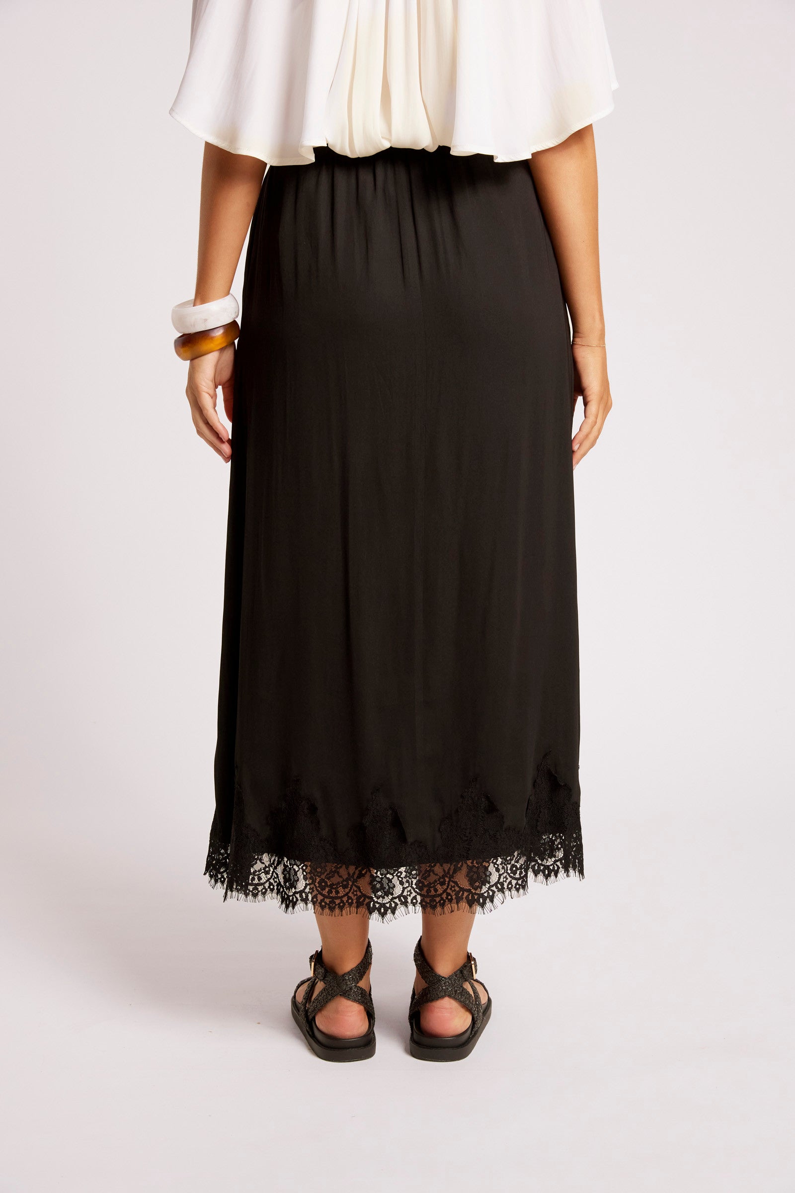 Drift Lace Skirt - Black