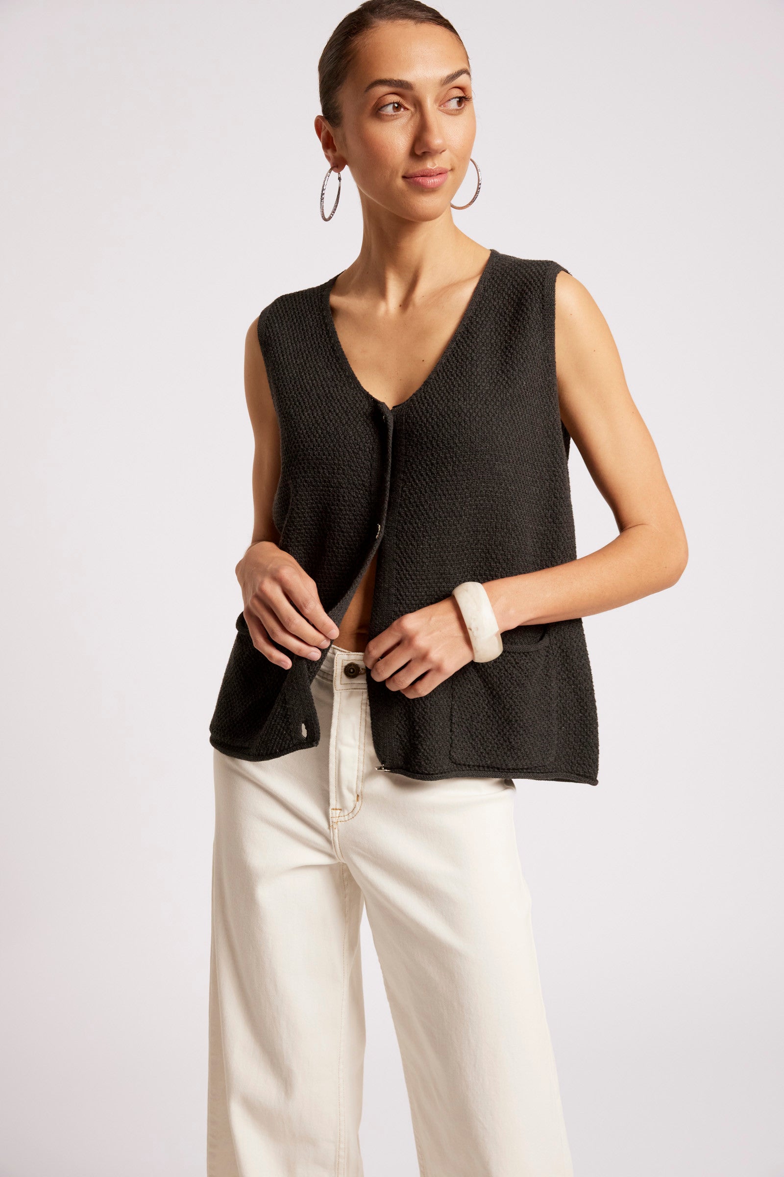 Maris Knit Vest - Black