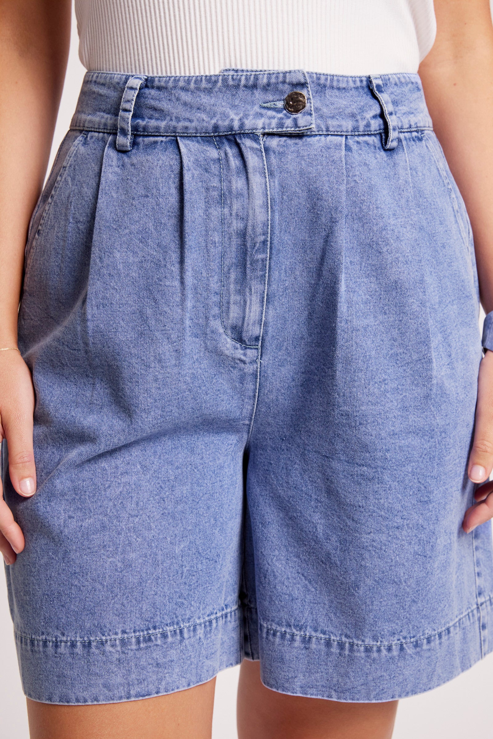 Dusk Denim Short - Denim